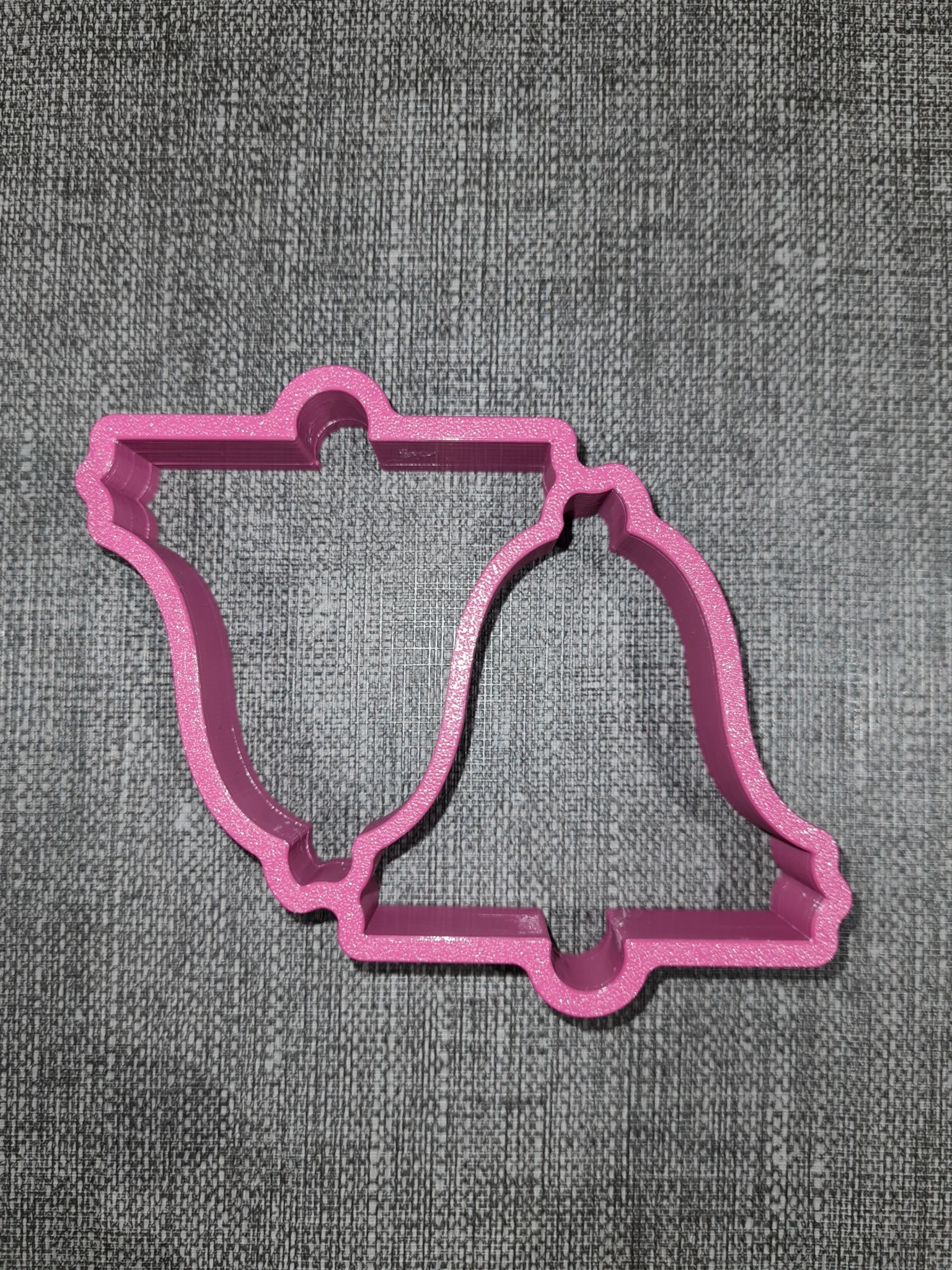 Tesselation Xmas-bell cookie cutter