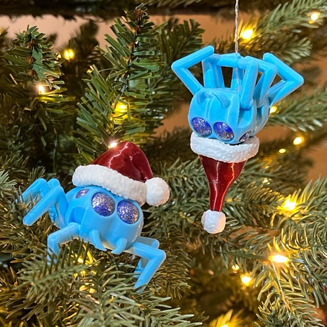 Gizo's Santa Hat