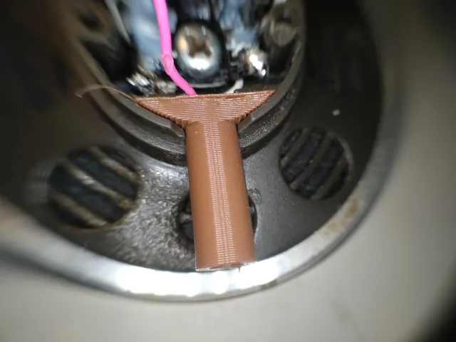 AKG K242HD rubber strain relief