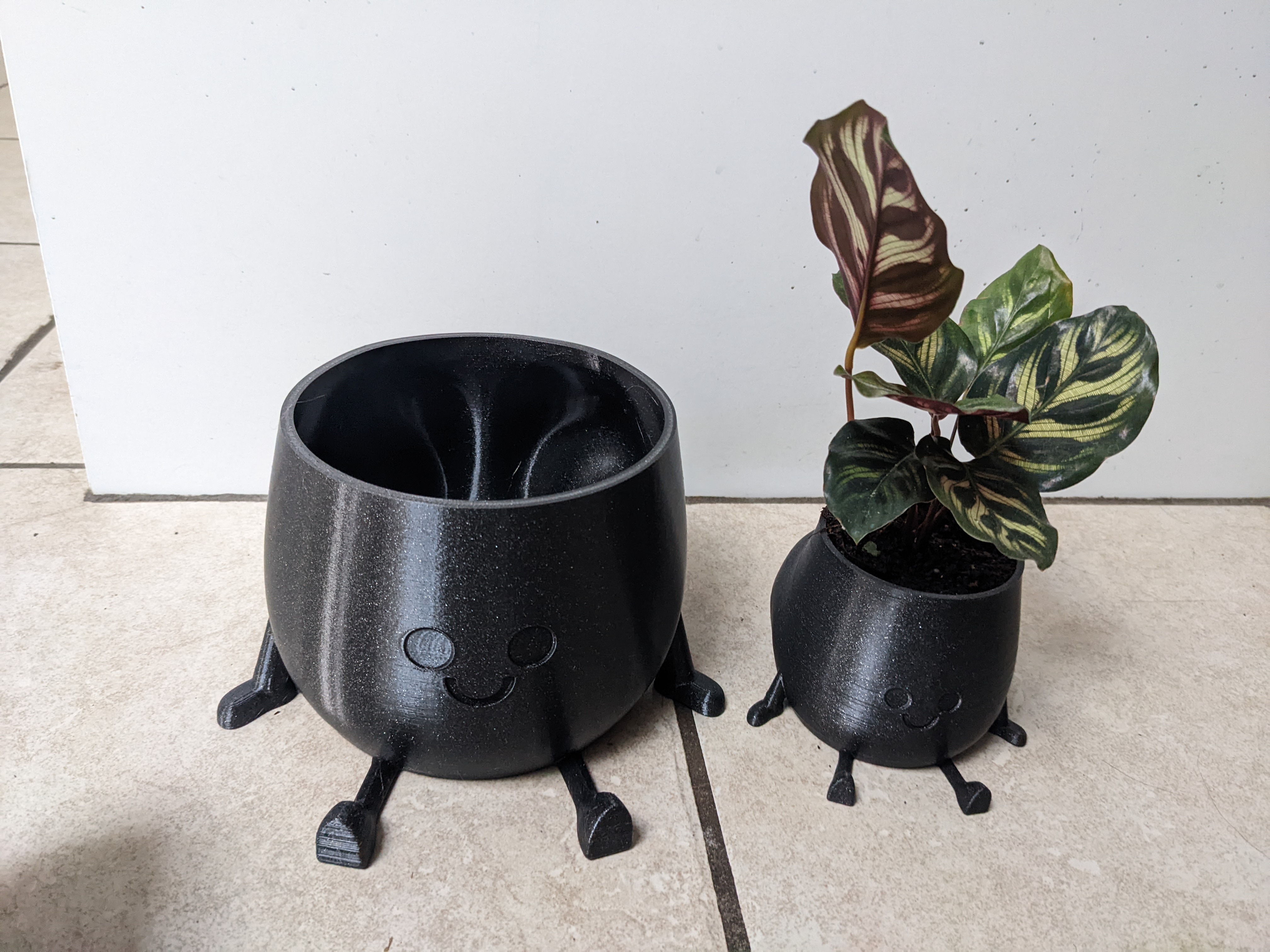 Large Happy Chunky Bum Pot