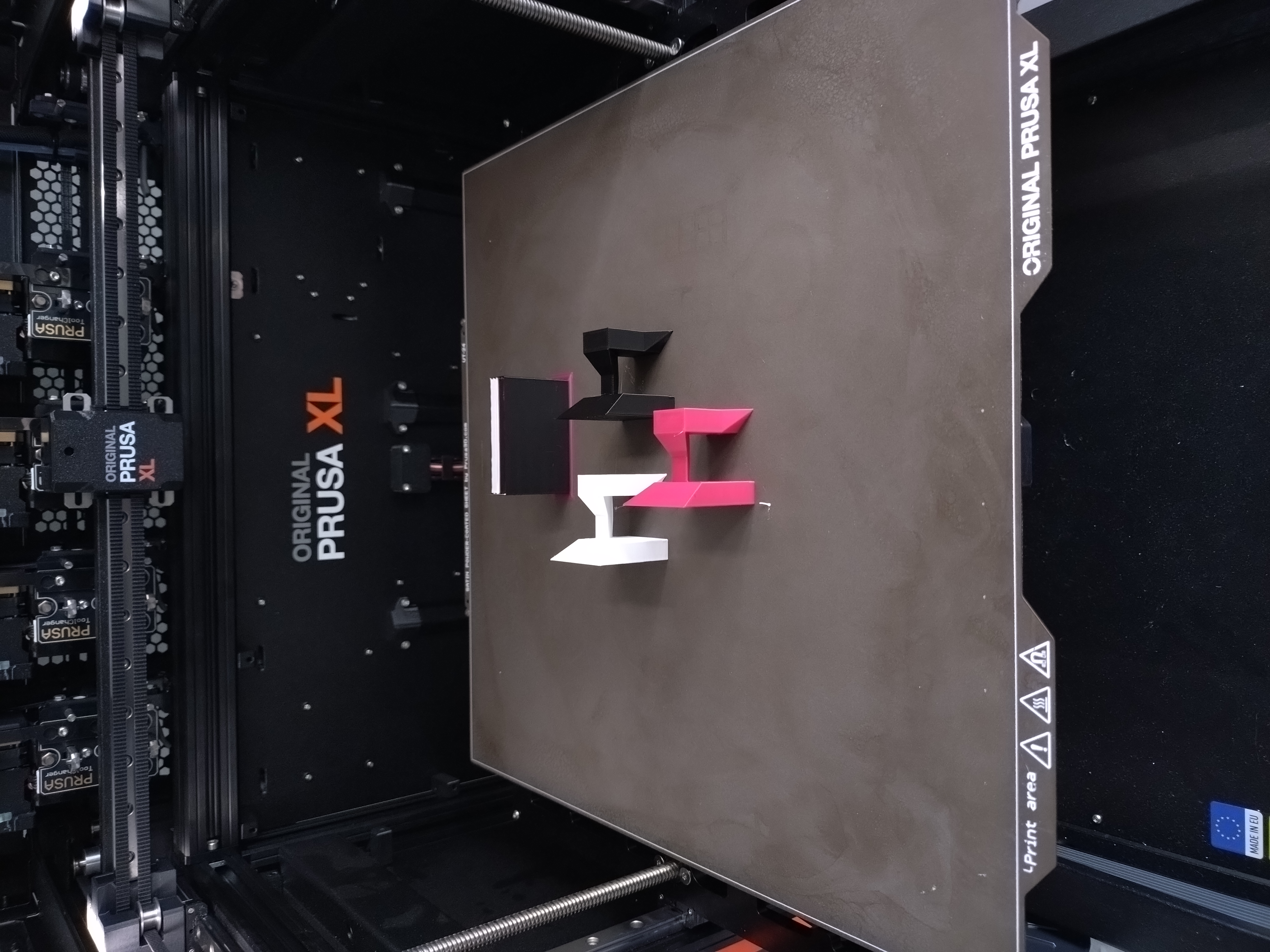 THA-Cube