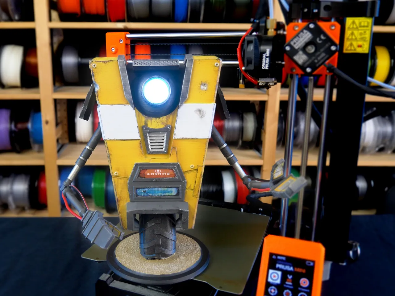 Talking Claptrap (CL4P-TP) by Mikolas Zuza | Download free