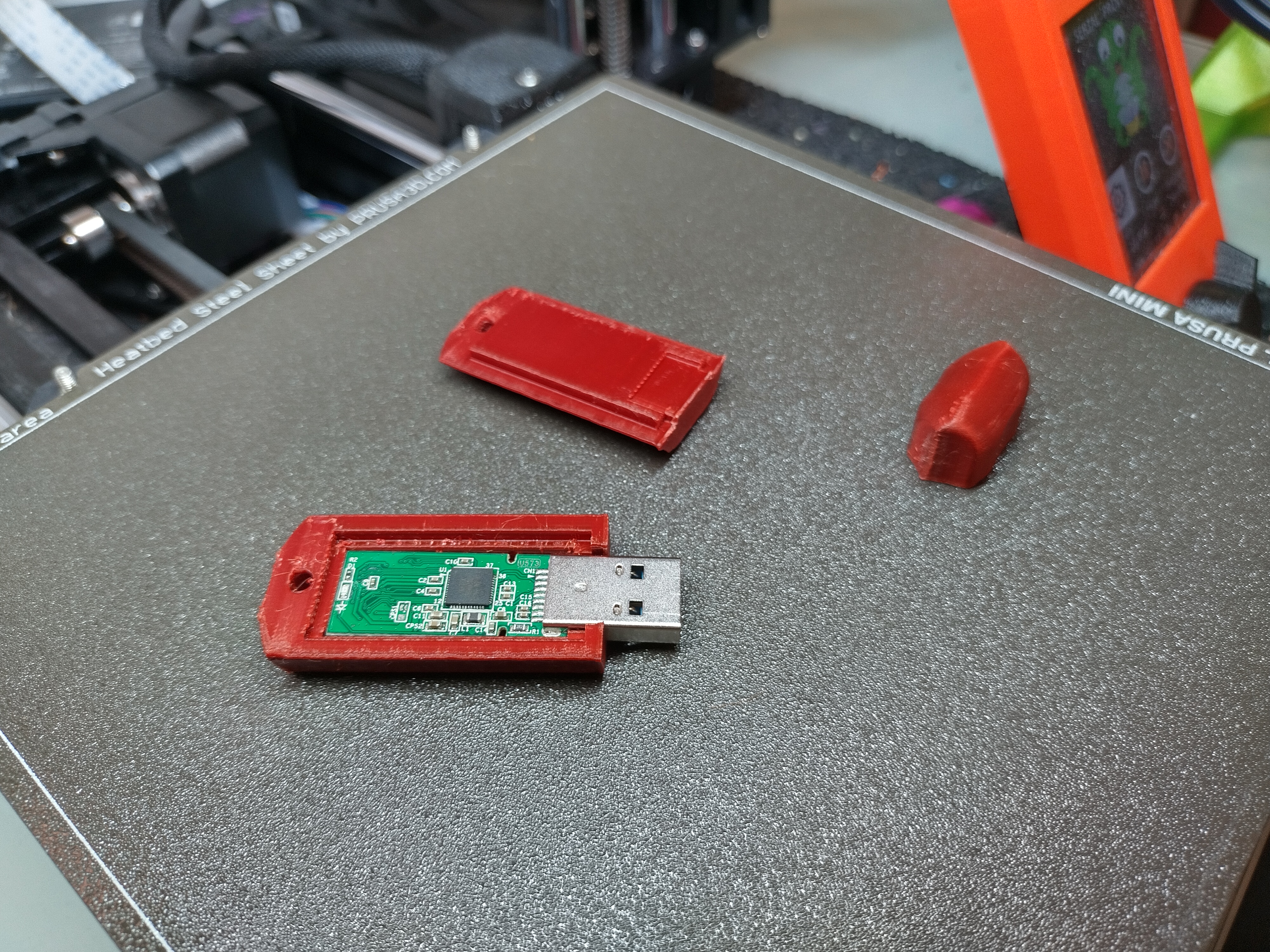 Miniatura 3 do modelo 3D More ergonomic USB case