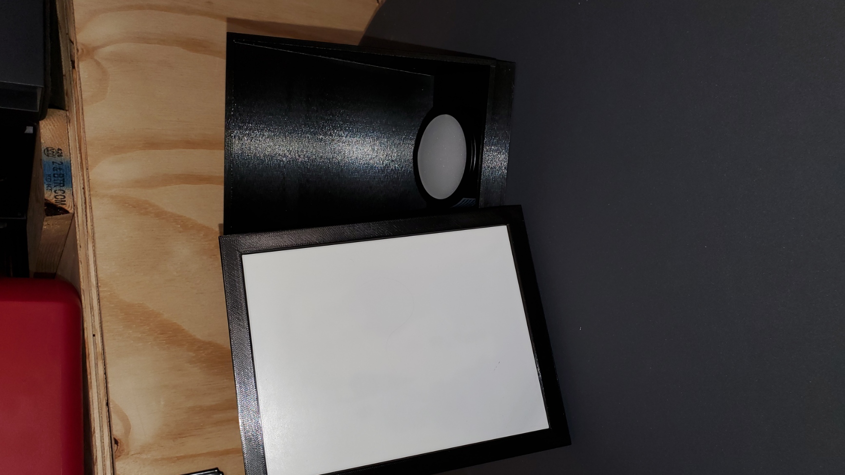 Customizable Lithopane Frame