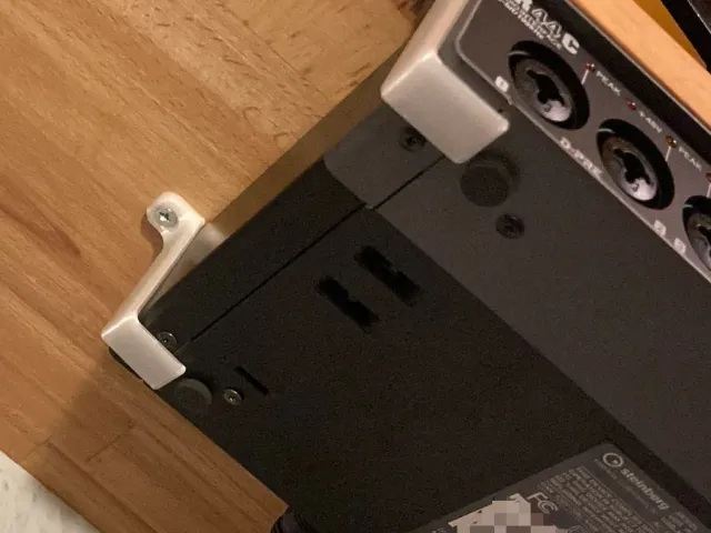 Steinberg UR Universal (?) Mounting Bracket