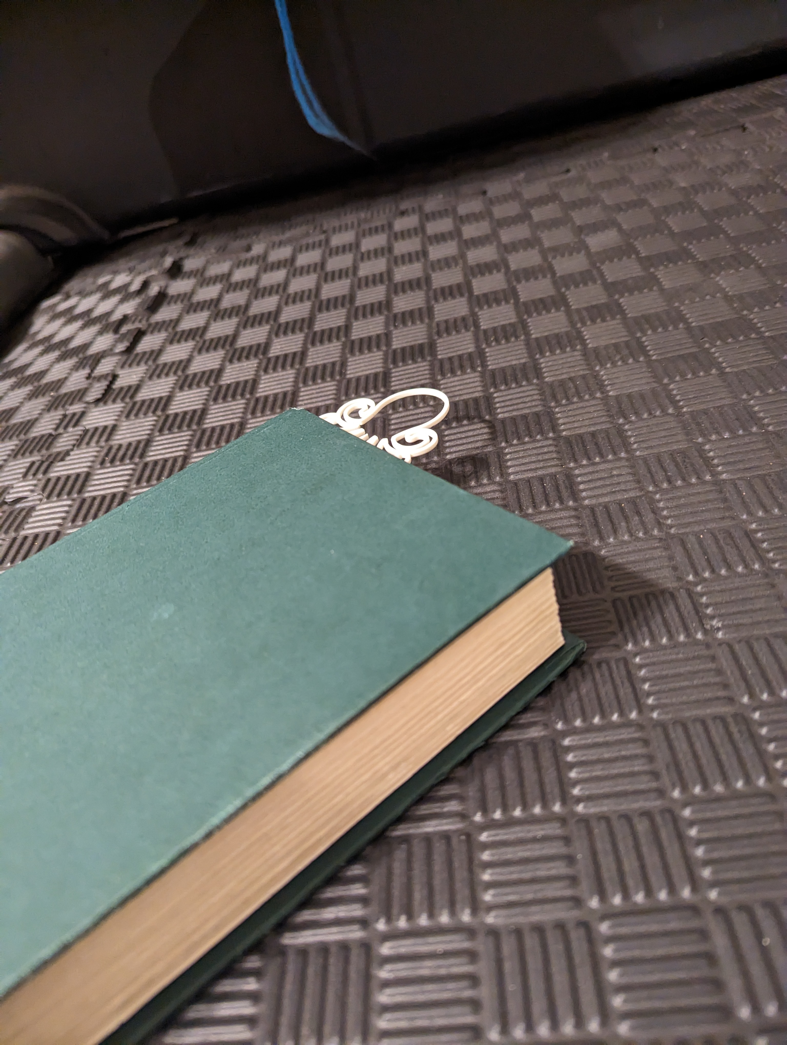 Miniatura 3 do modelo 3D Cute Octopus Bookmark