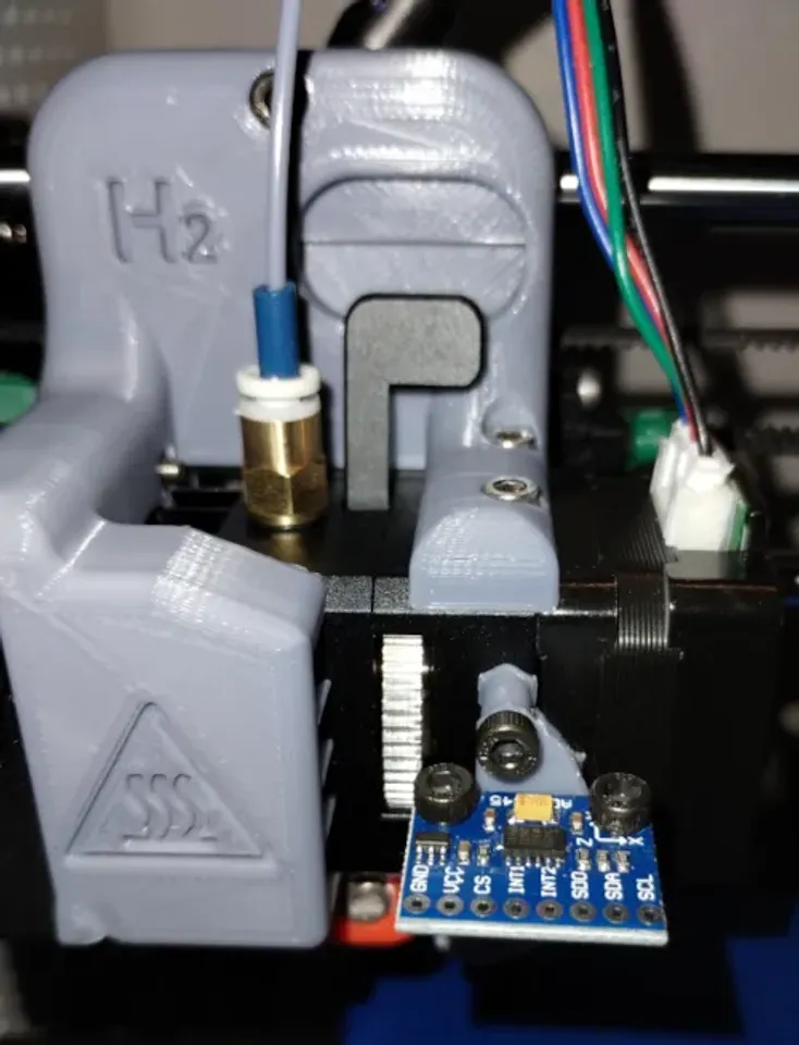 Ai3M (Anycubic i3 Mega) + BIQU-H2 ADXL345 Accelerometer Mount for