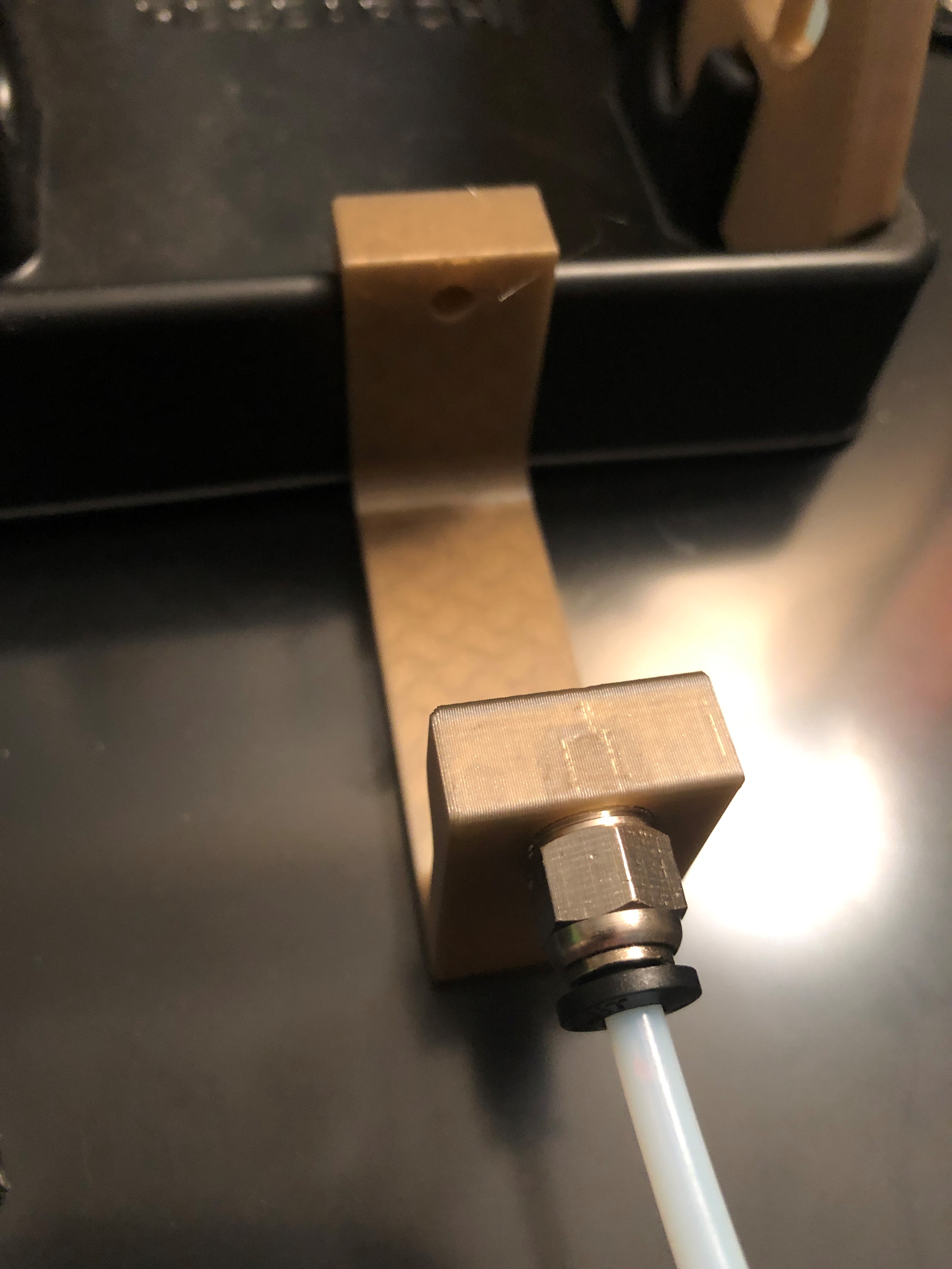 PC4-M10 clips for Gravity spoolholder 3D model thumbnail
