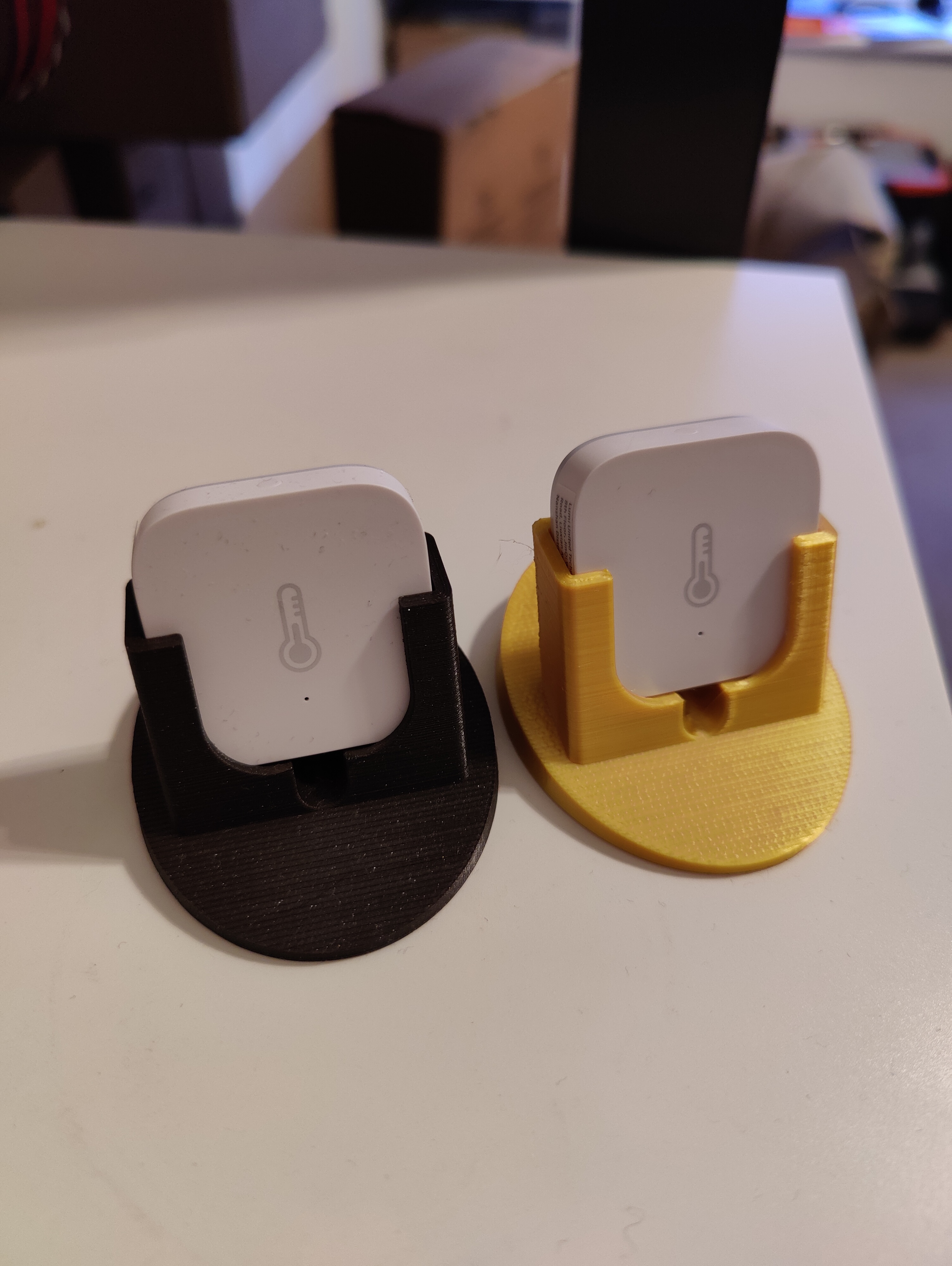Aqara temperature sensor holder