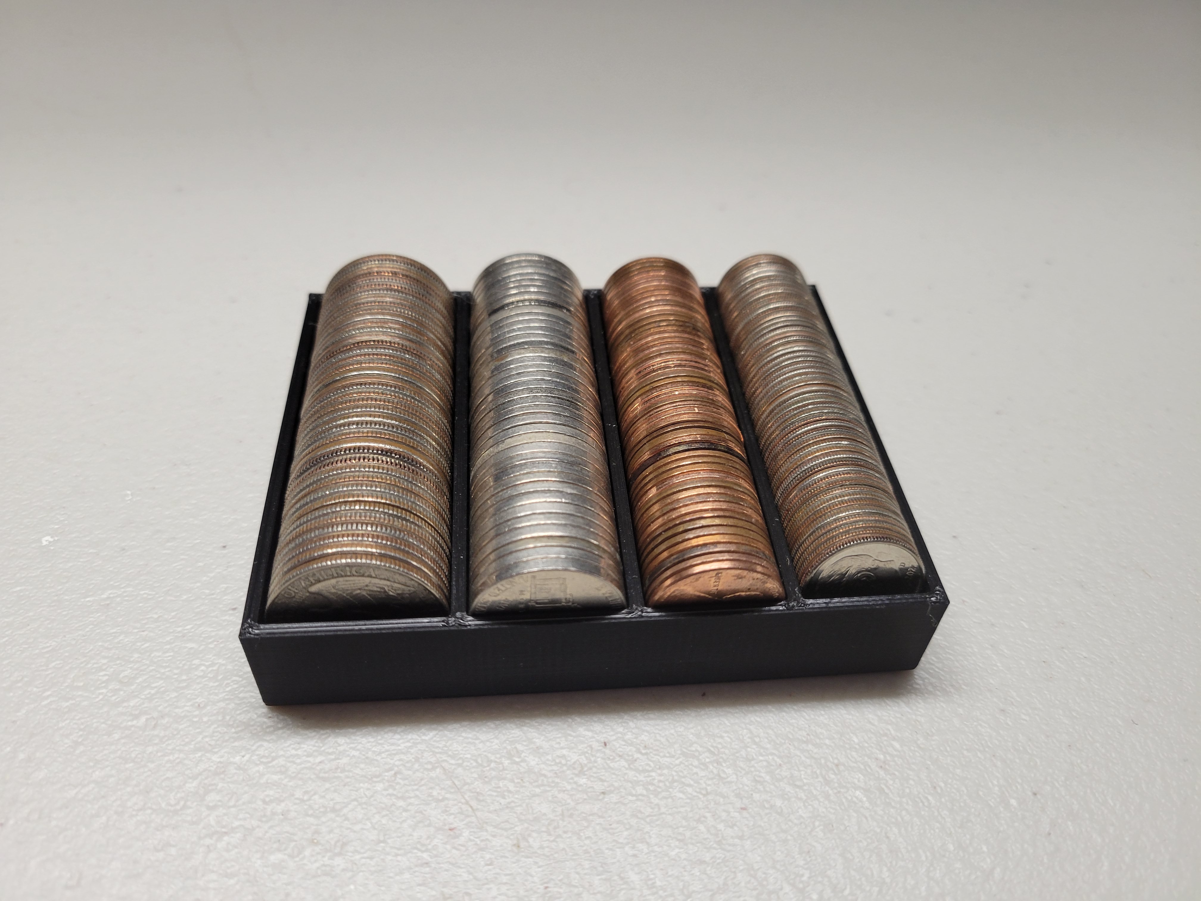 Coin Holder por TechAddict | Descargar modelo STL gratuito | Printables.com