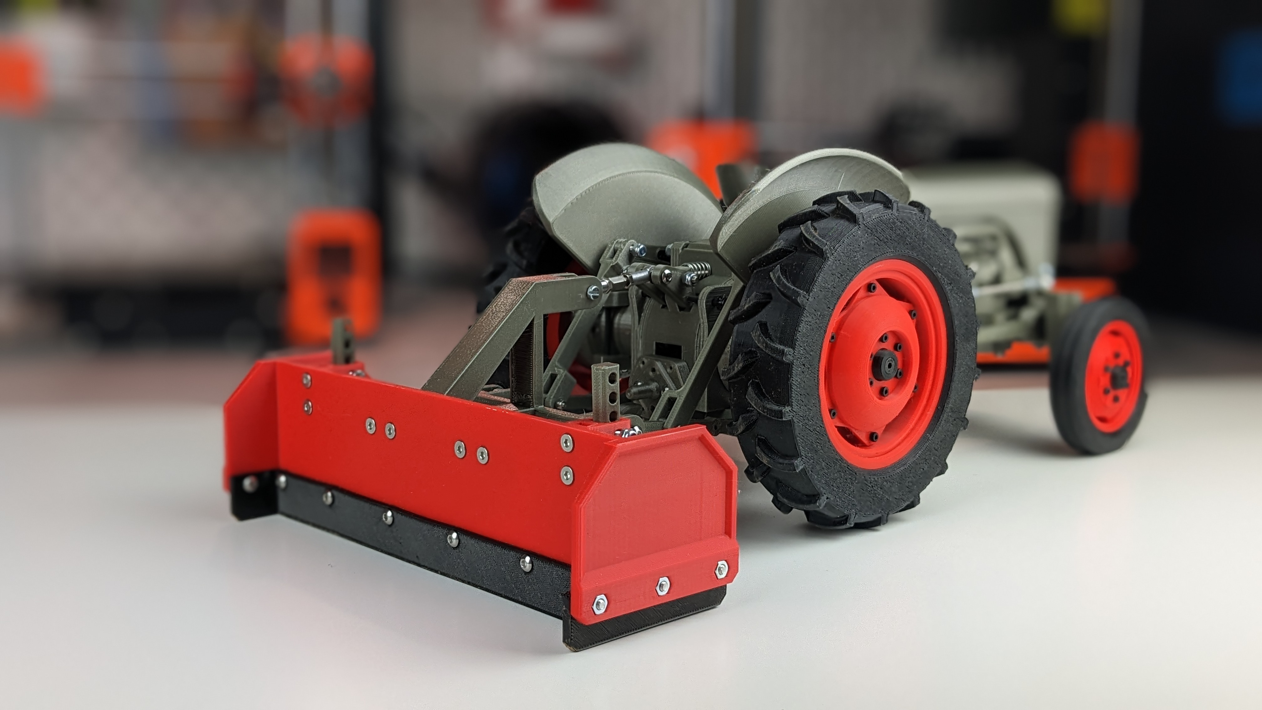 OpenRC Tractor leveler MK2 — miniatura 3