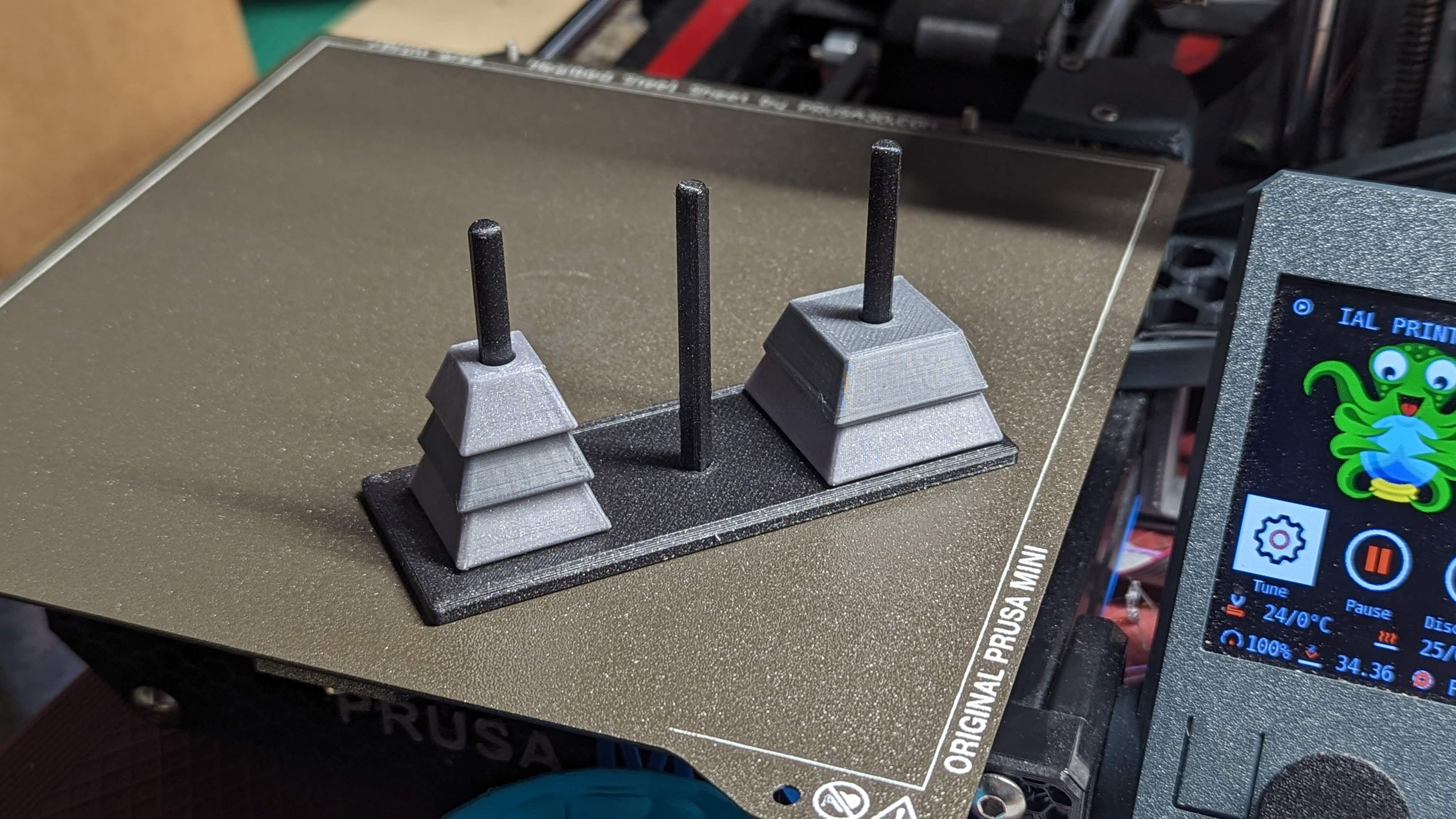 Pyramids / Tower of Hanoi Stacking Puzzle