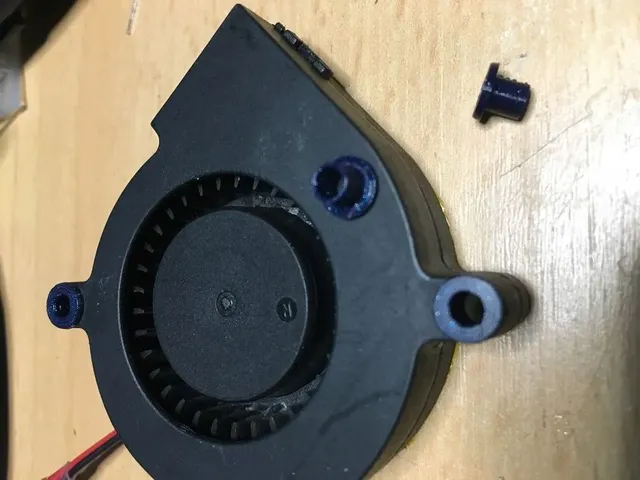 Fan Screw Hole Inlay for Průša Part Cooling Fan