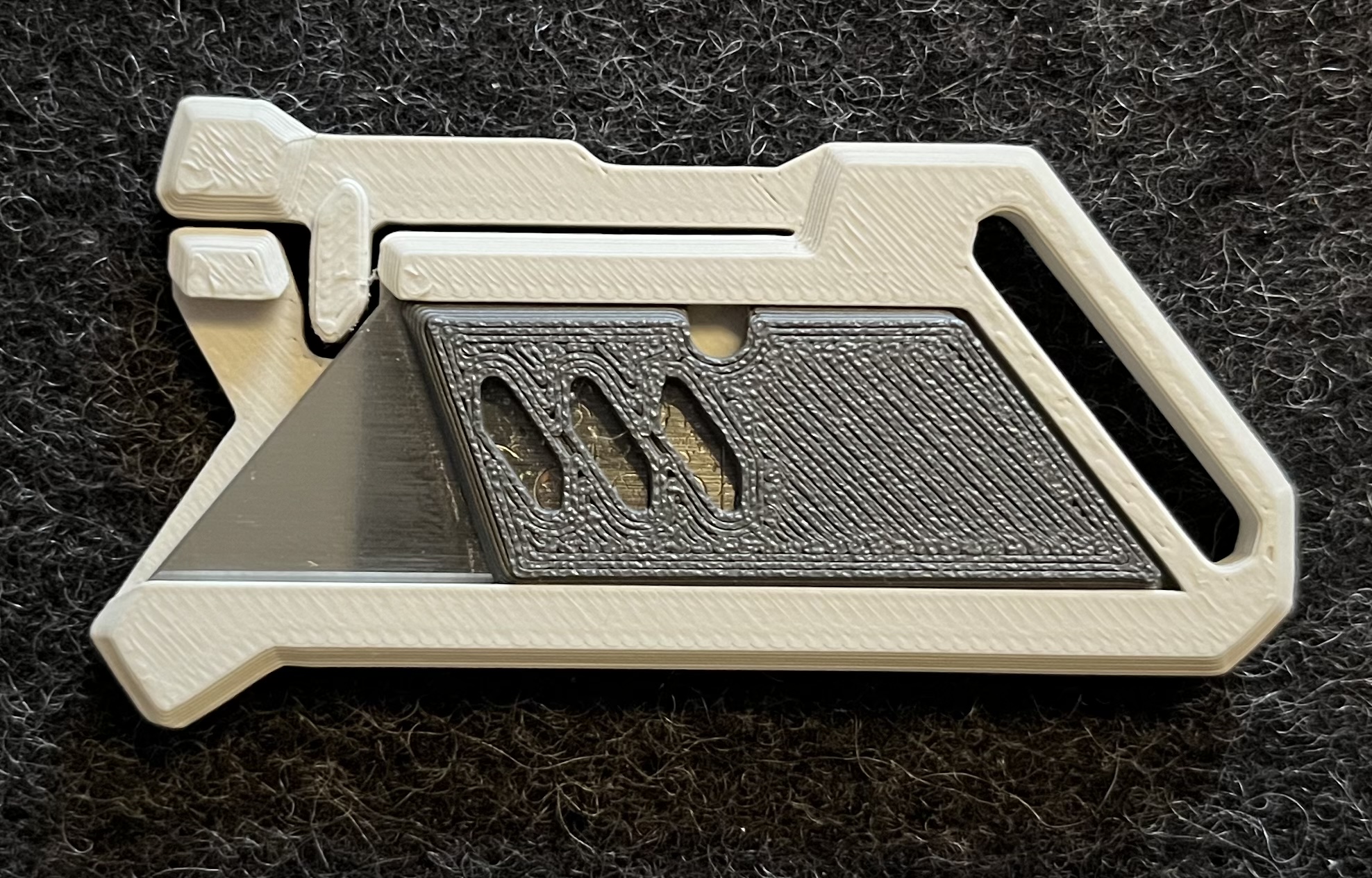 Keychain Knife - One Hand Operation with Finger Guard