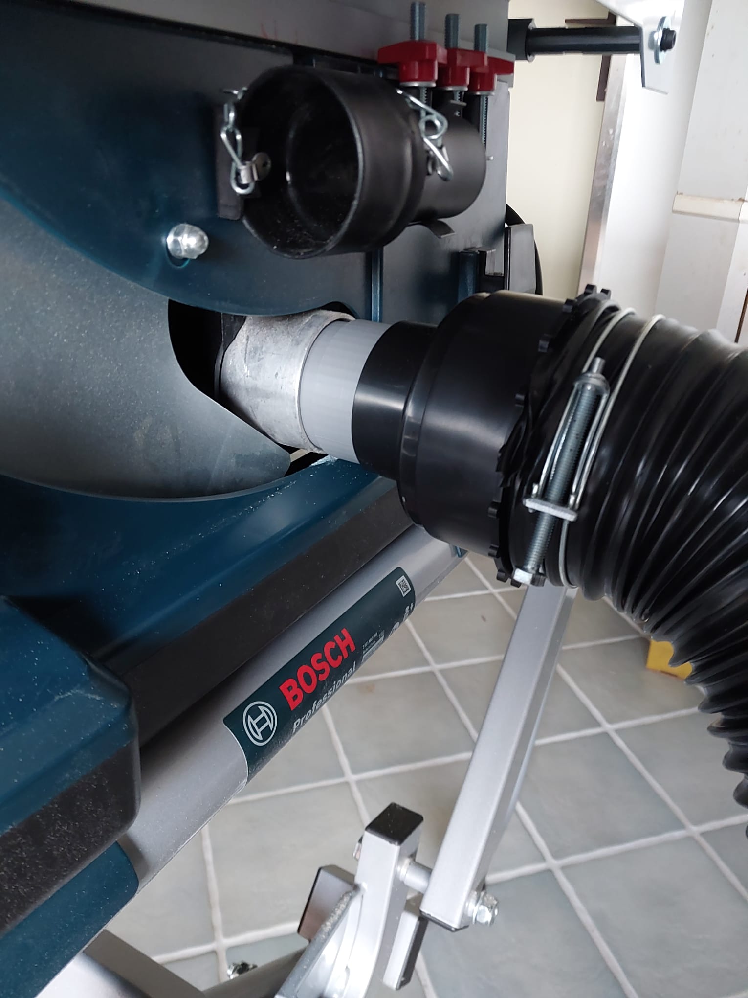 Adapter for the extraction system for "Bosch GTL10 XC"