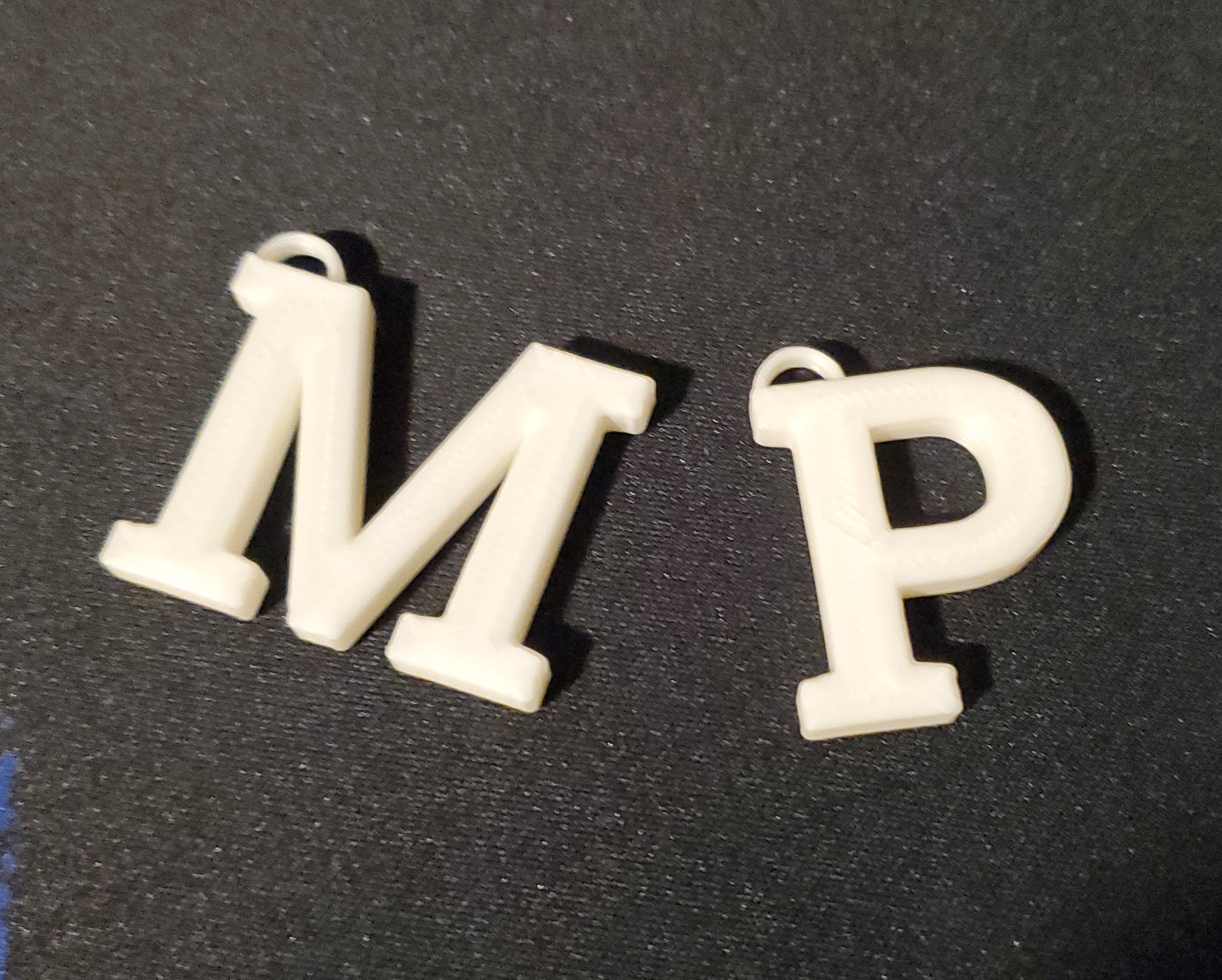 R-Z Decorative Letters with Attachment for Gifts, Crafts, and More