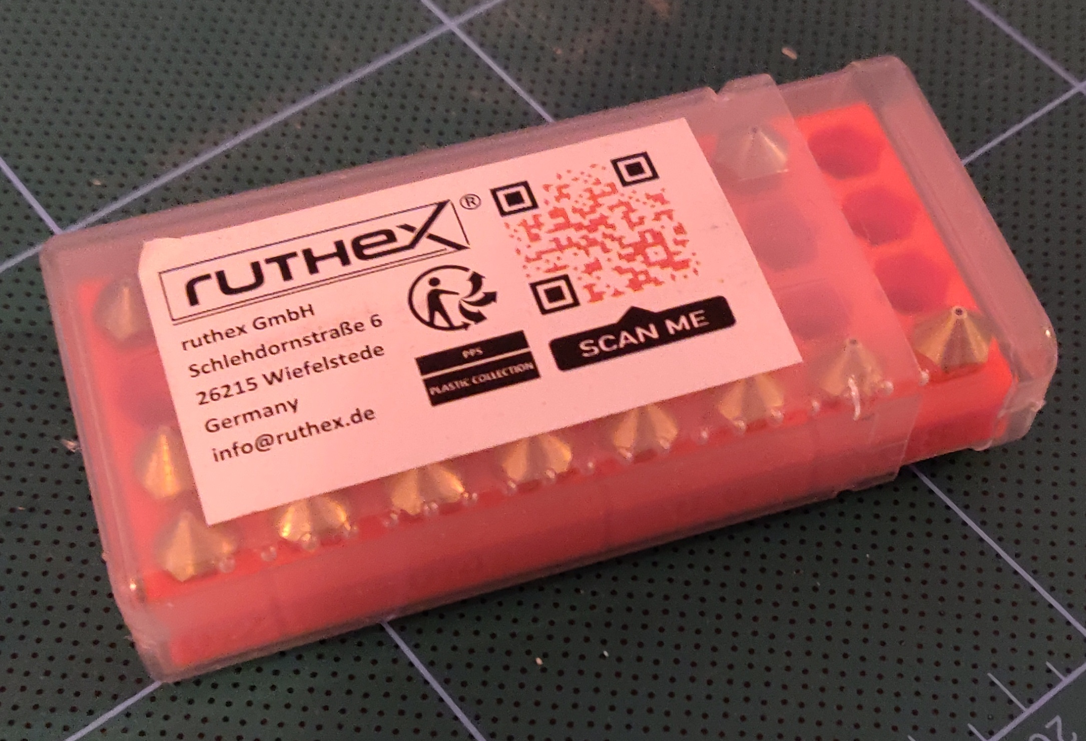 Nozzle case for ruthex Mk8 nozzle set by Bandroid Download free STL