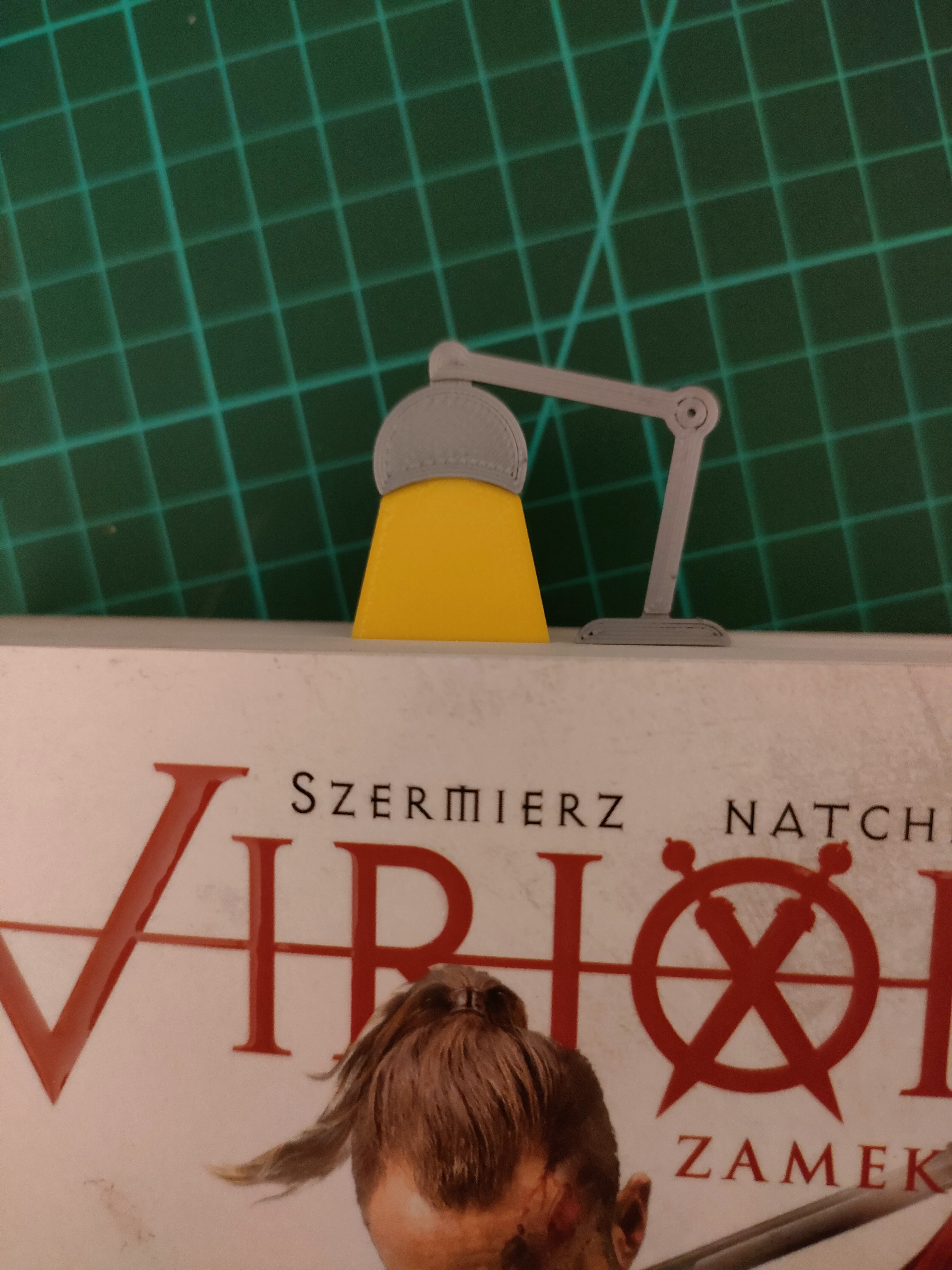 Lamp bookmark