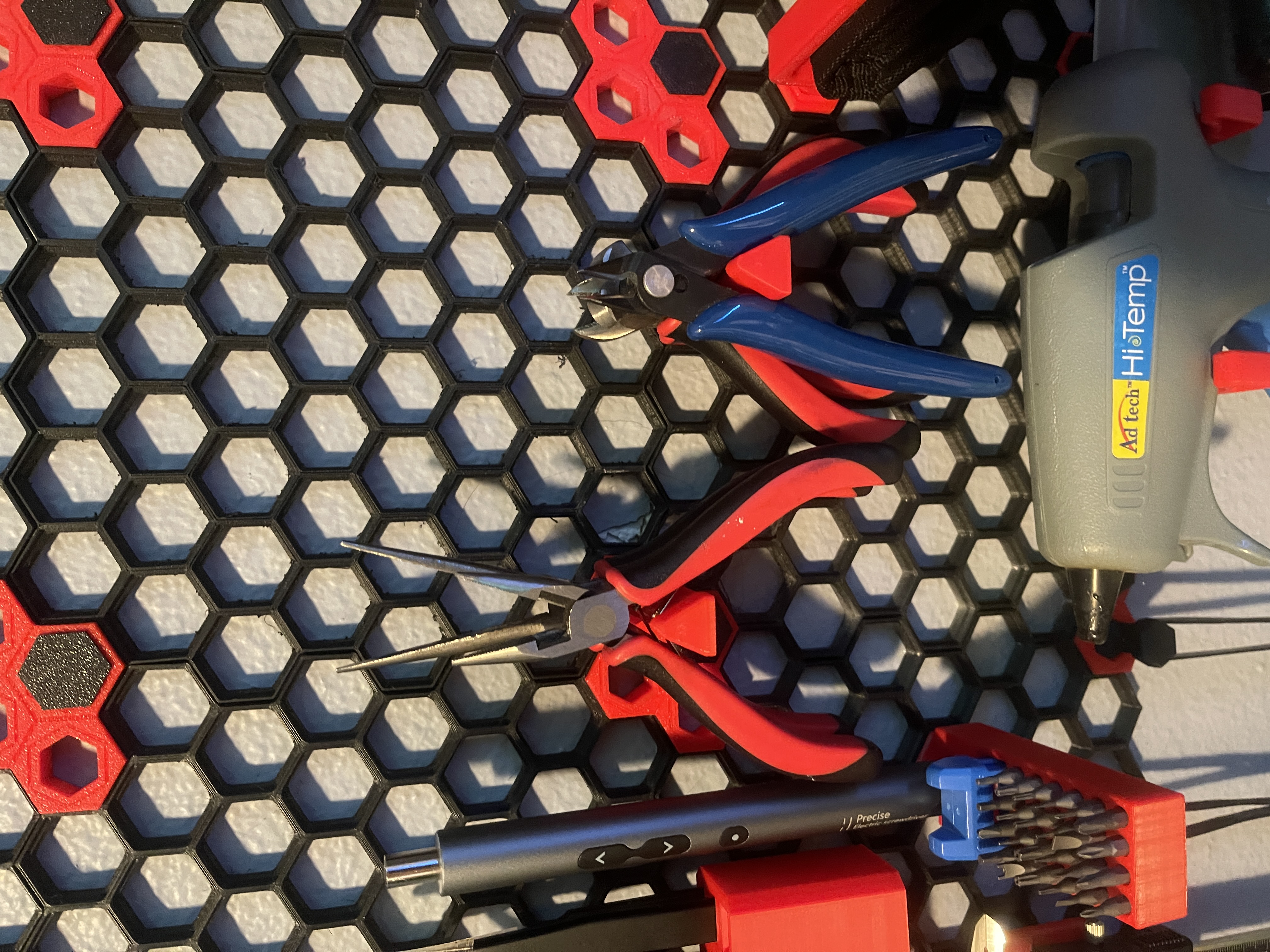 HSW Flush cutters holders - Correct Pin Orientation