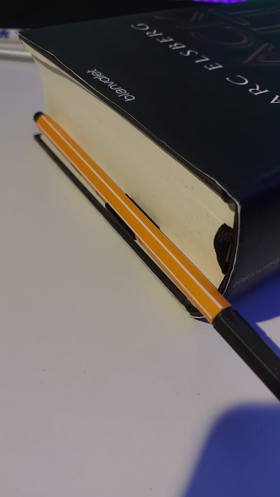 Bookmarkpen holder by llucon Download free STL model