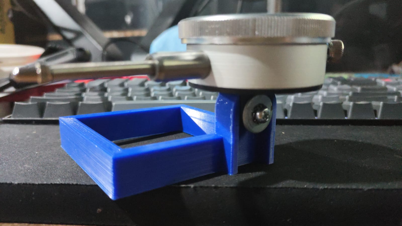 Ender 3 V2 Neo Dial Gauge Mount by Rafael Camacho Mendoza Download