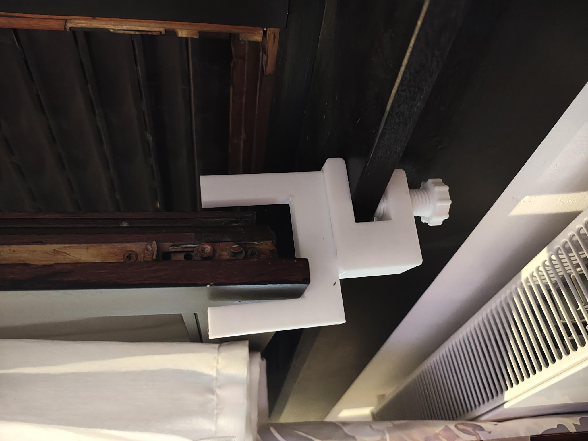 Window stopper / remix