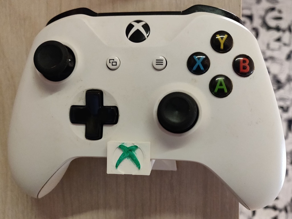 wallmounted xbox controller holder by michele ripari Download free