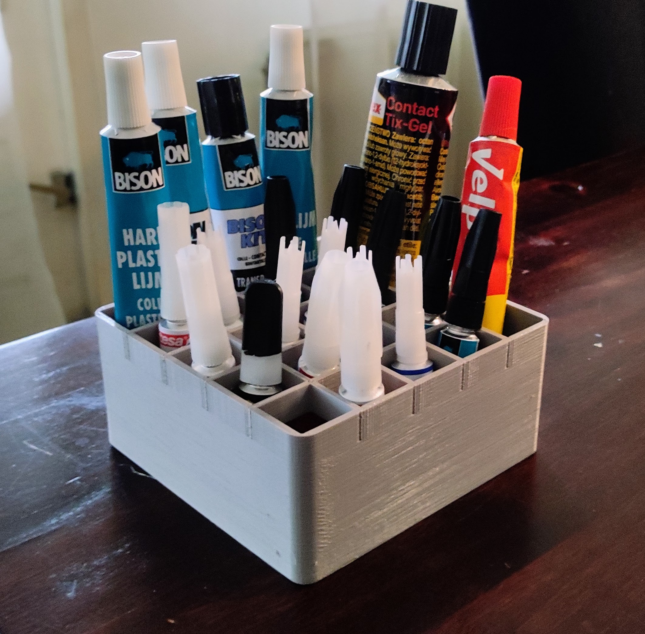 Desktop organizer / penholder (Multipurpose)