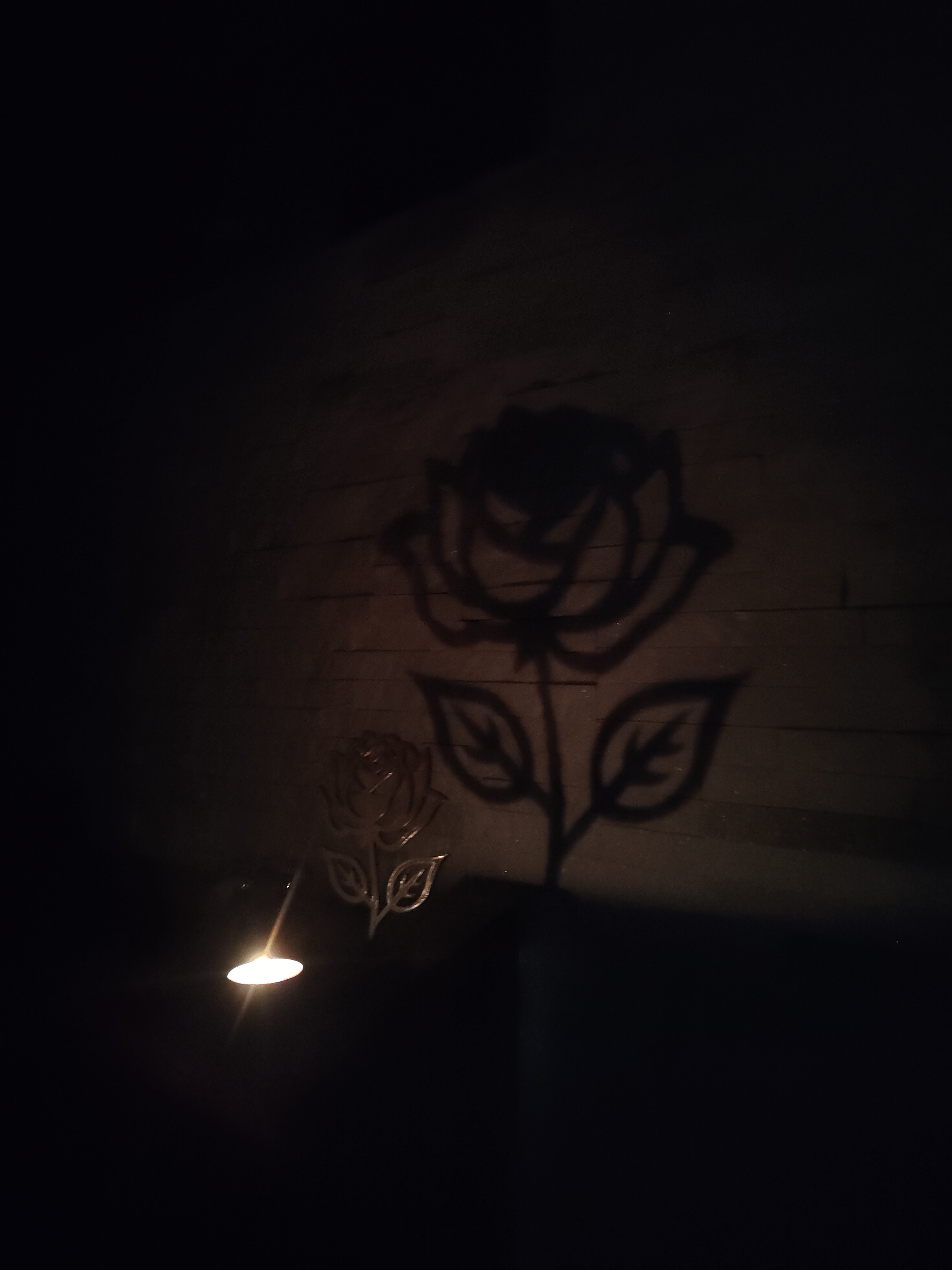 Rose shadow for tealight — miniatura 4