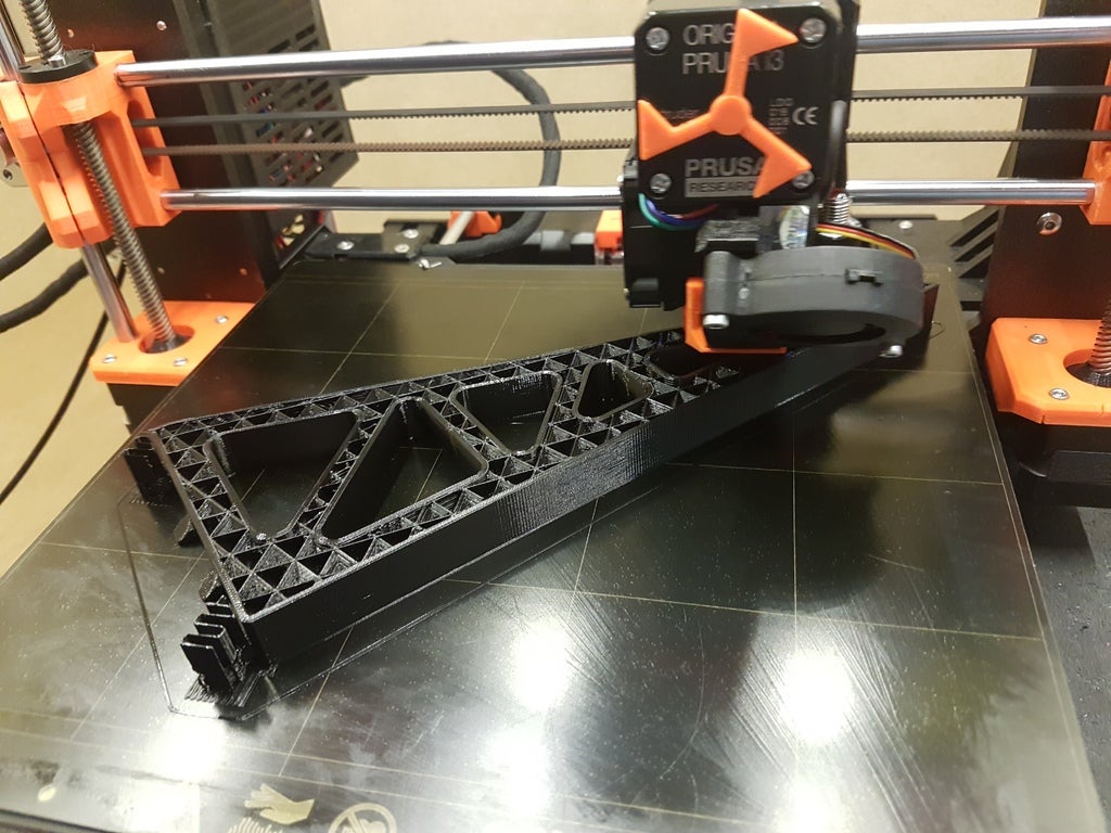 Miniatura 4 do modelo 3D Pegboard Shelf Mount