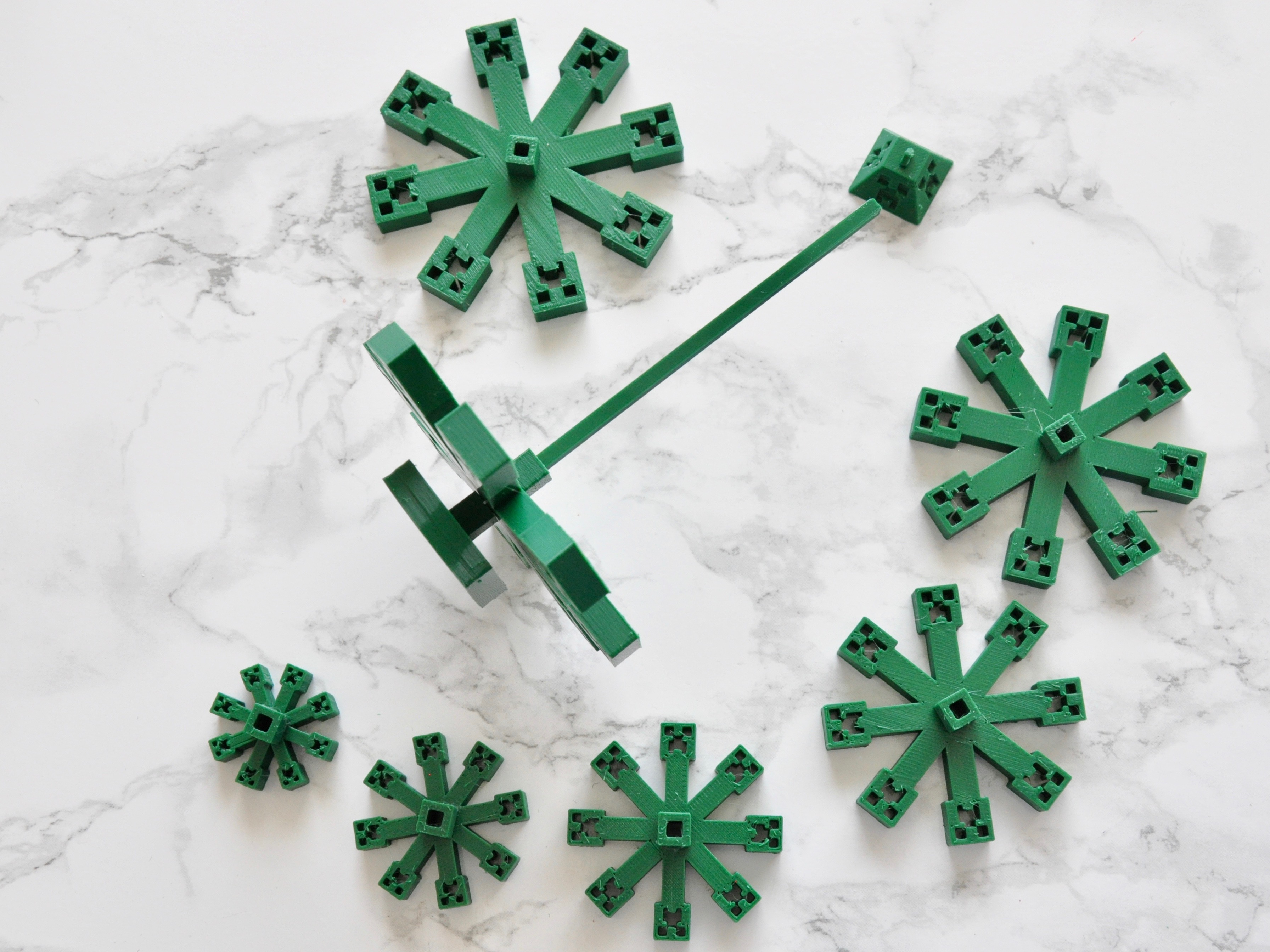Miniatura 6 do modelo 3D Minecraft Creeper Christmas Tree