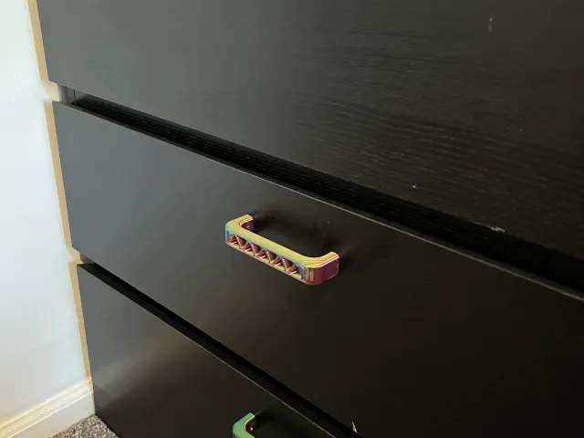 Drawer Handle with Captive Nuts or Heat Set Inserts