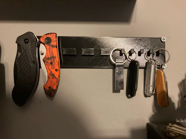 Knife Holder (Wall Mounted)