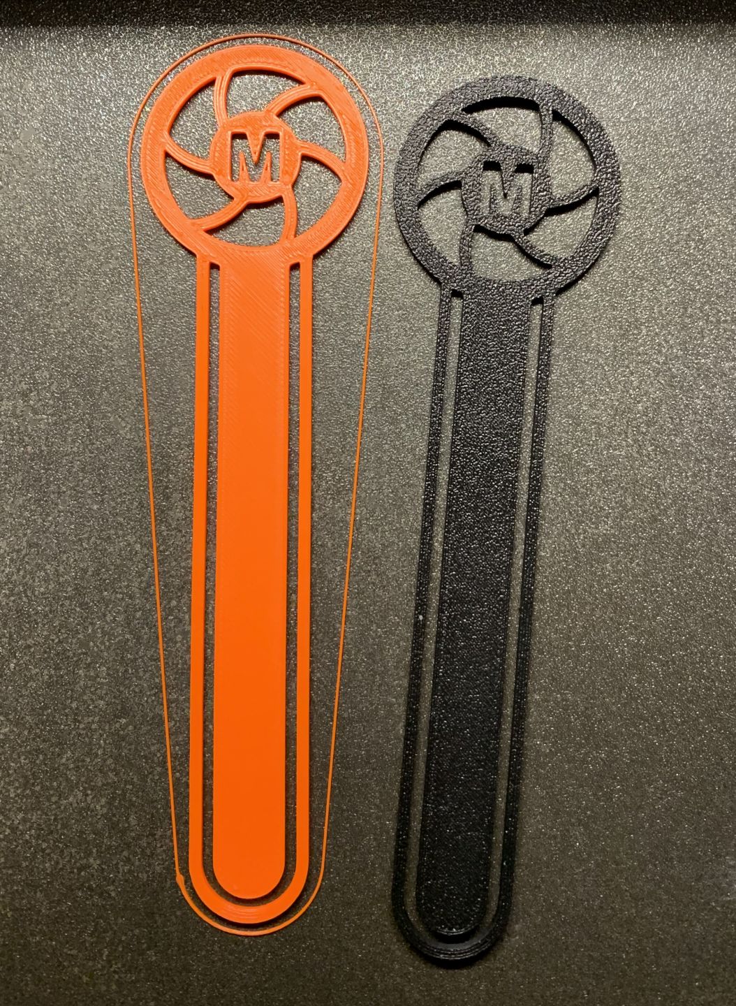 Miniatura 2 do modelo 3D Maker Bookmark