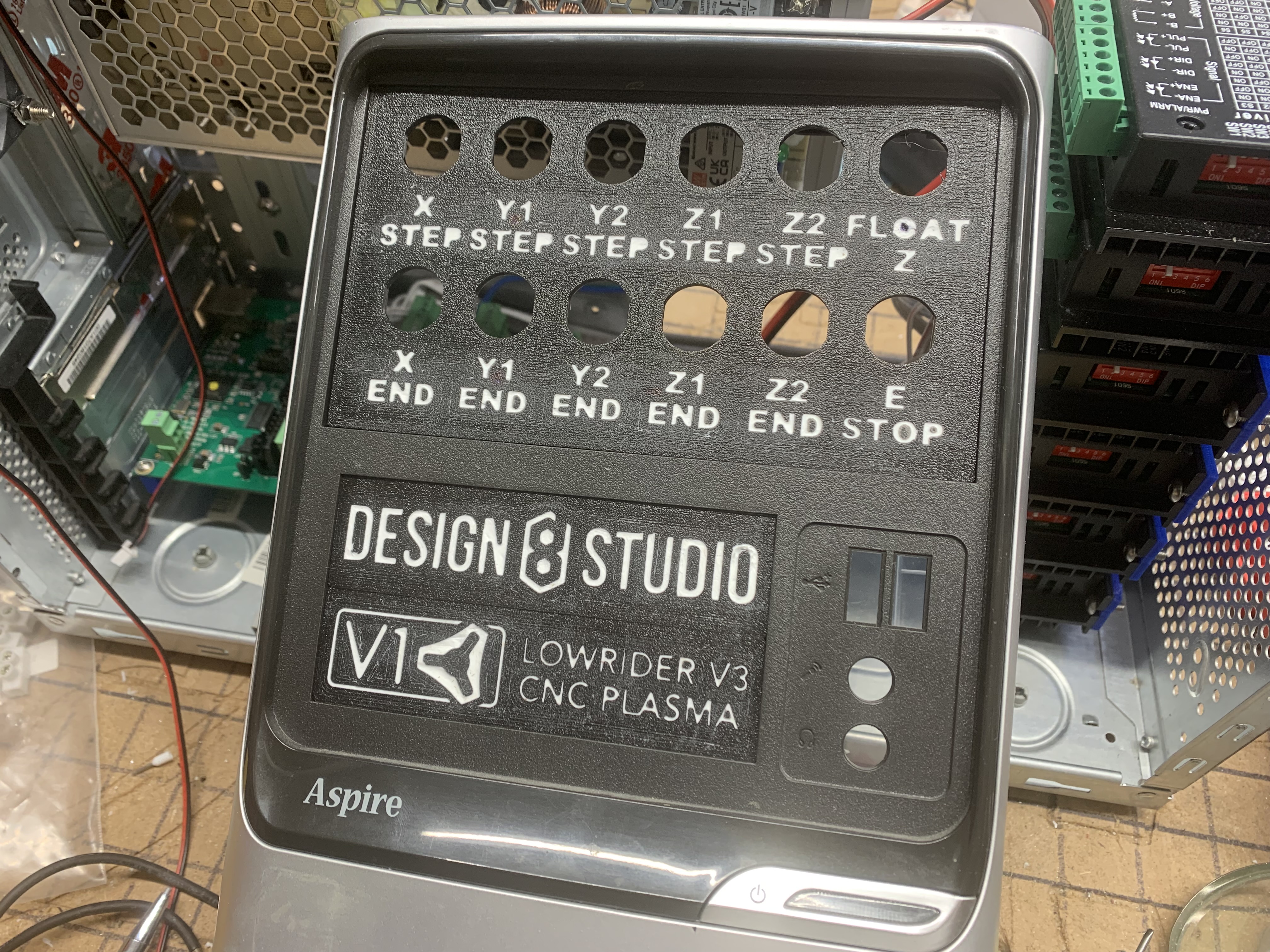 Panel for aviation-style quick connectors (for recycling old PC tower as CNC plasma control box) (v1.0.0)