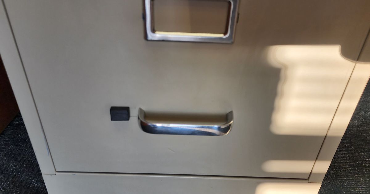 Filing Thumb Latch by Josh_Your_IT_Guy Download free STL