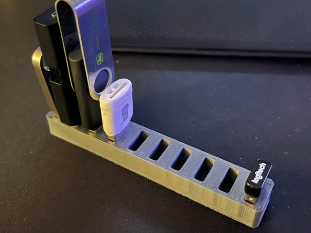 USB-A Organizer