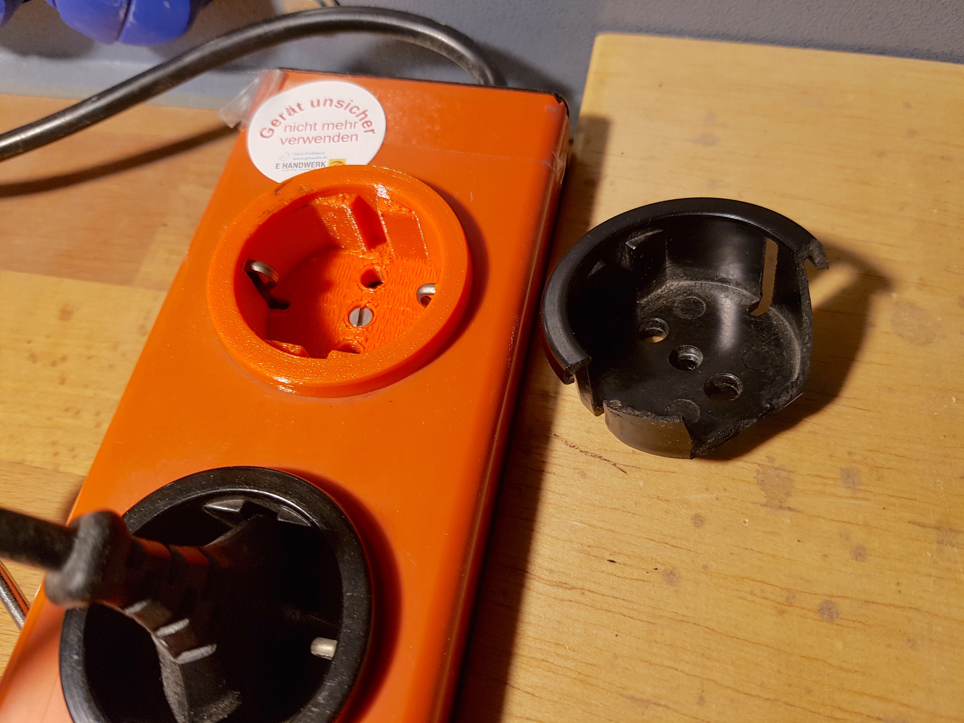 Schuko-Steckerleiste Ersatzbuchse Plug Strip Replacement Socket