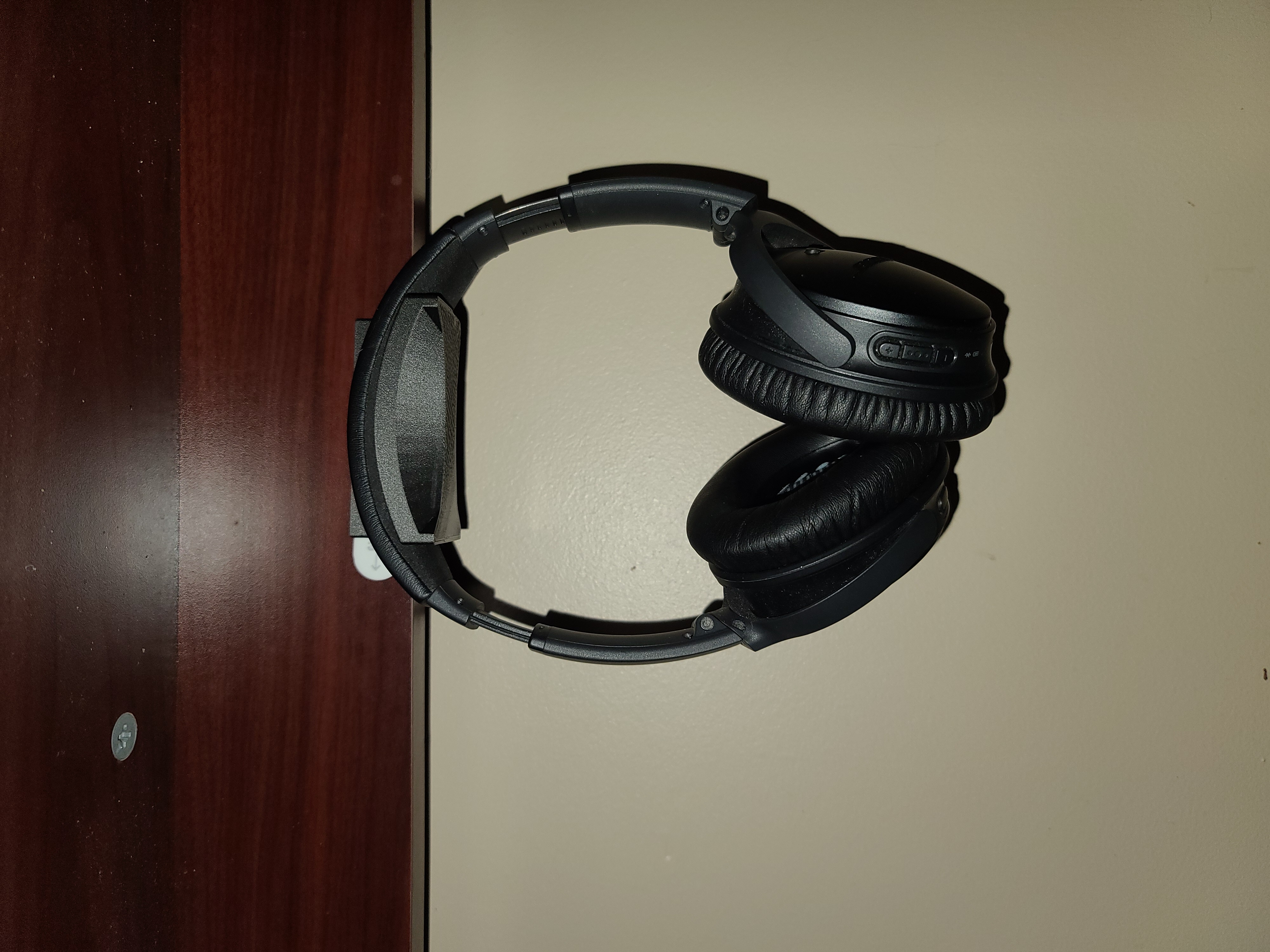 Bose QC35 Headphones holder - vertical mount