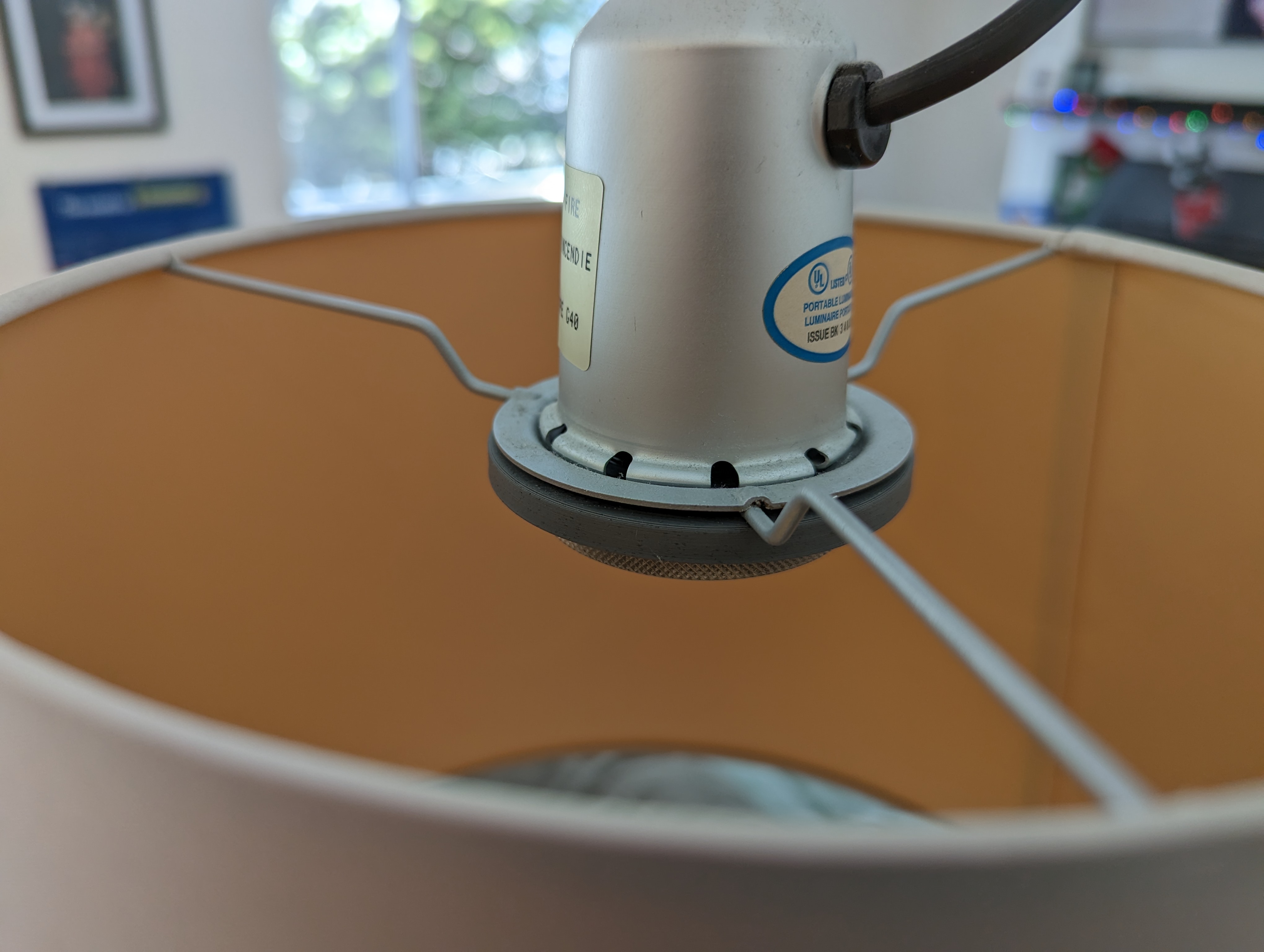 Lamp Shade Fitter Finger/Tine Fix