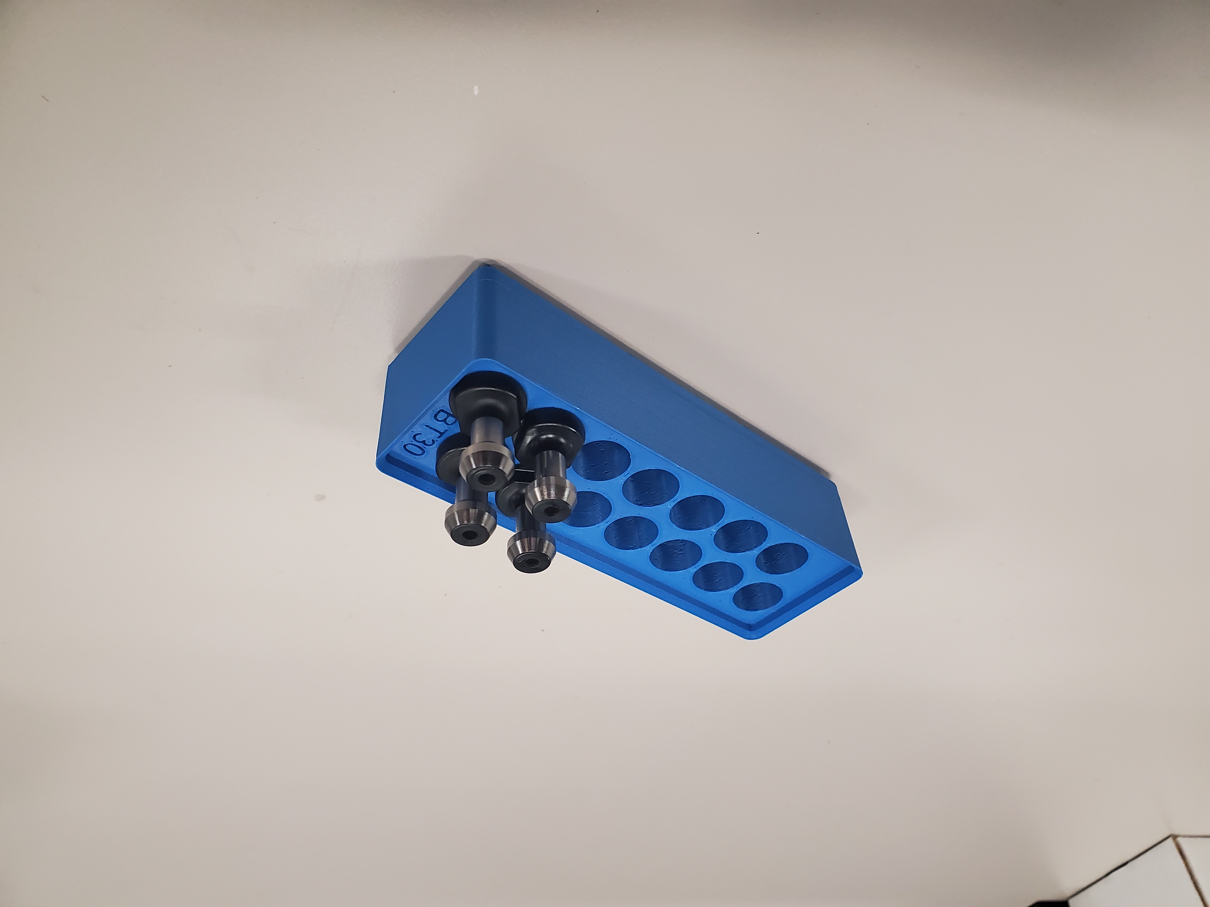Gridfinity BT30 Pullstud Bin
