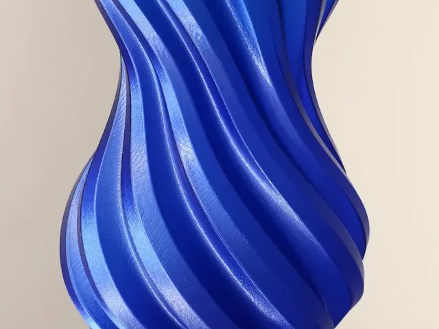 Flower Vase large twist