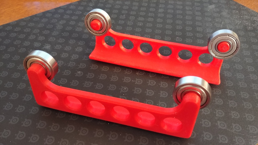 Miniatura 6 do modelo 3D Filament Spool Roller