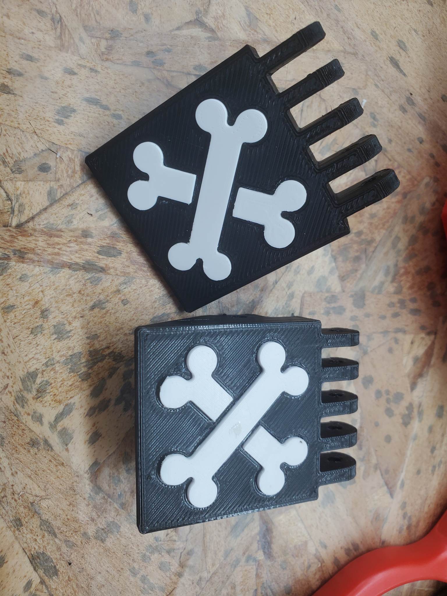 Milwaukee Packout Crossbones Latch