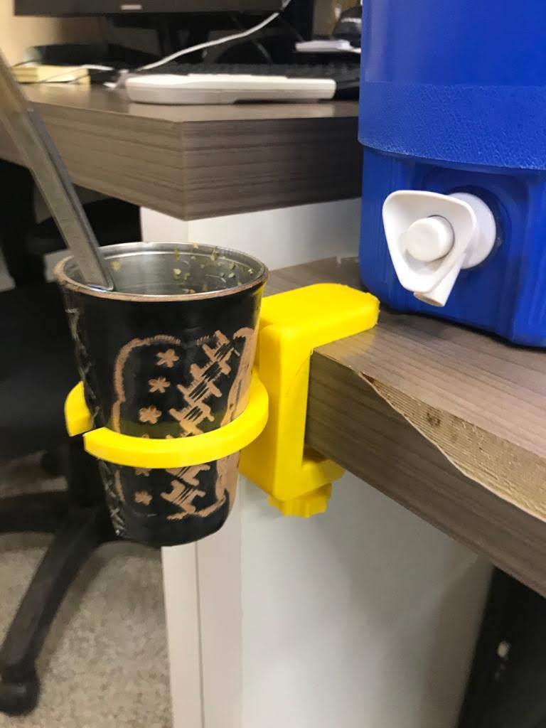 Desk Cup Holder by Victor Maitan Download free STL model