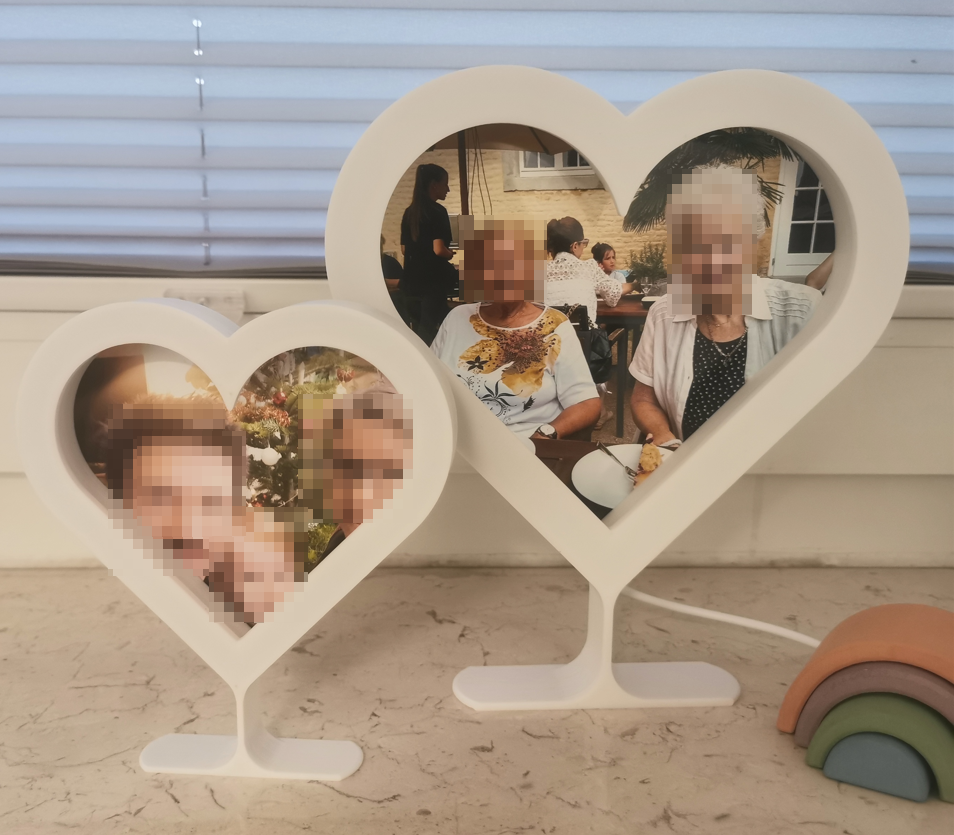 Last minute gift - Heart photo frame with light (optional) . Photoframe. Fotorahmen. Christmas gift