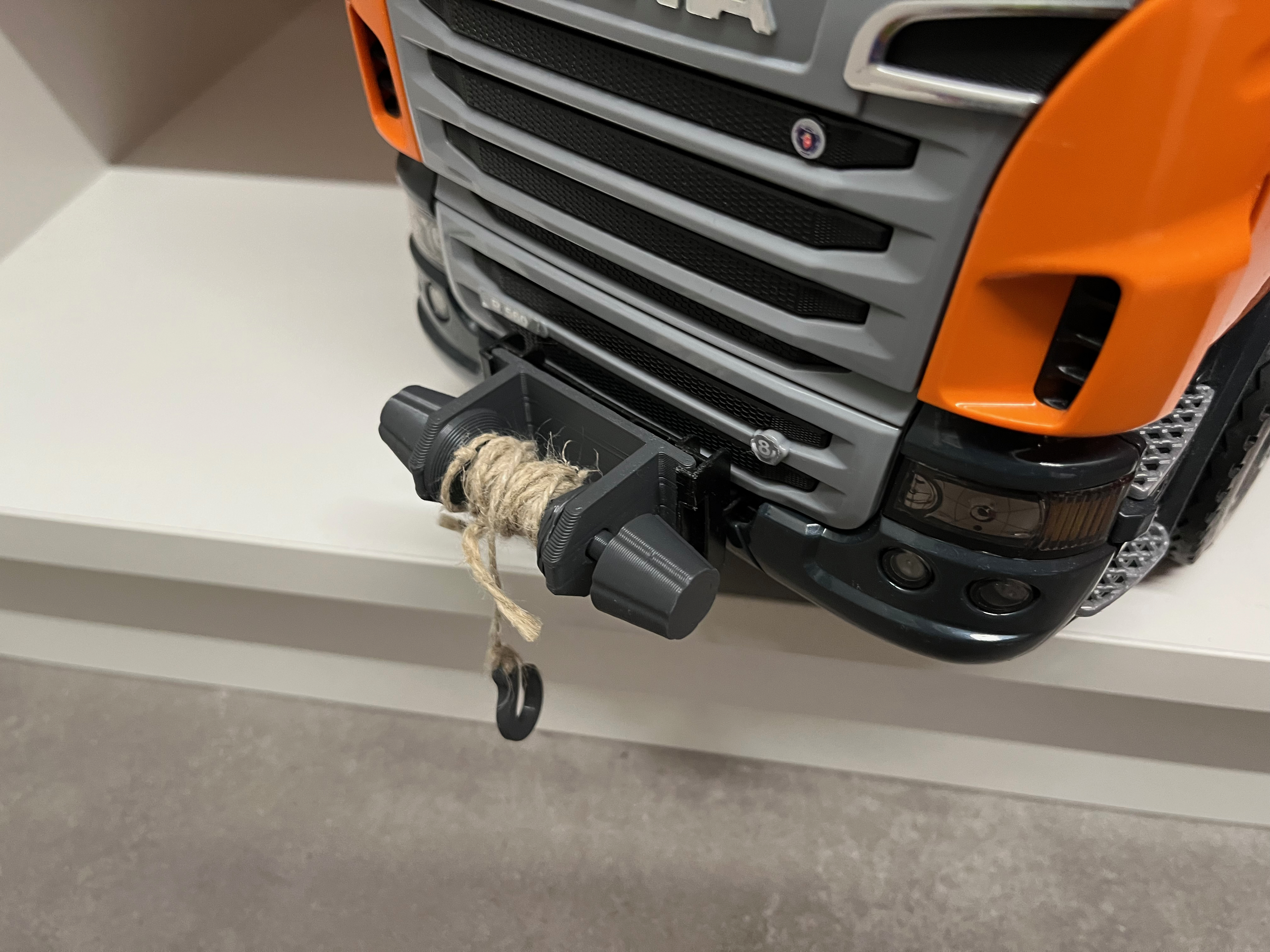 Bruder Winch holder for truck/traktor mount