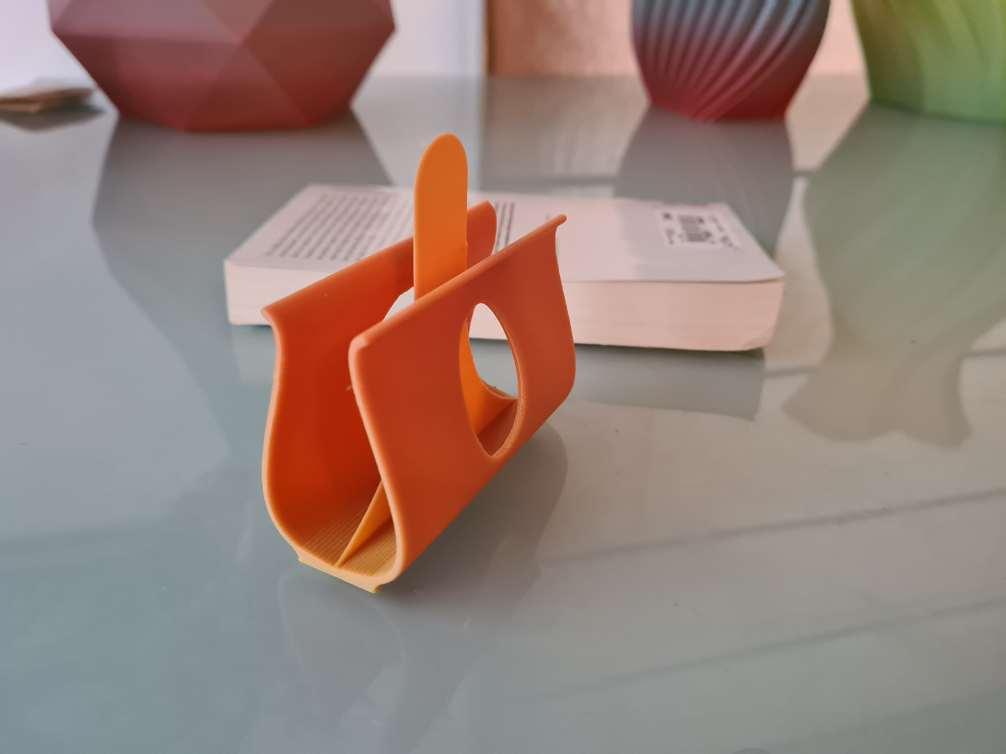 Miniatura 4 do modelo 3D BOOKCLIP - safe bookmark