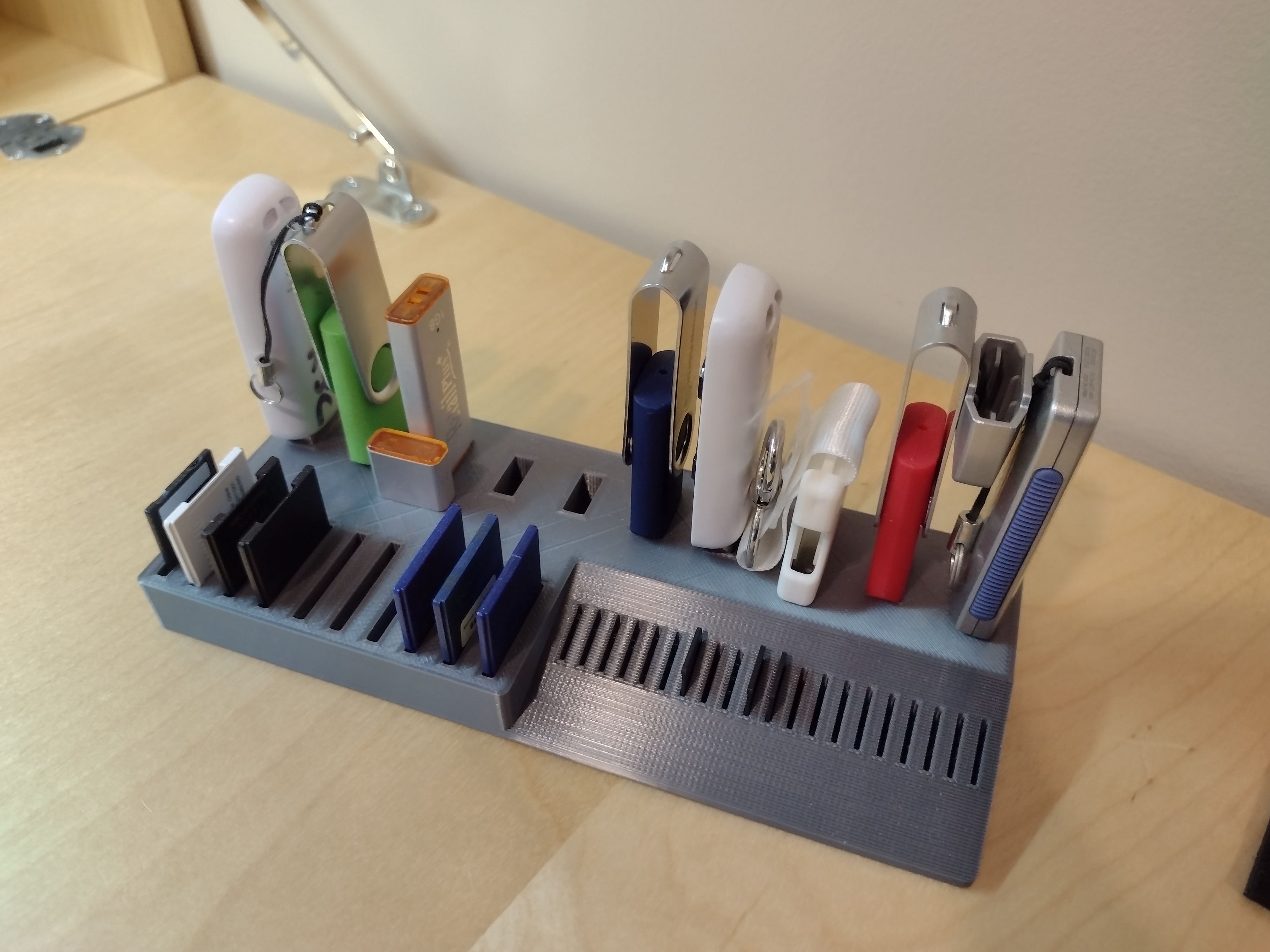 Memory Holder