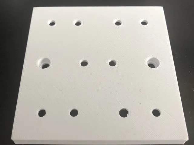UK Faceplate for surround speaker connections